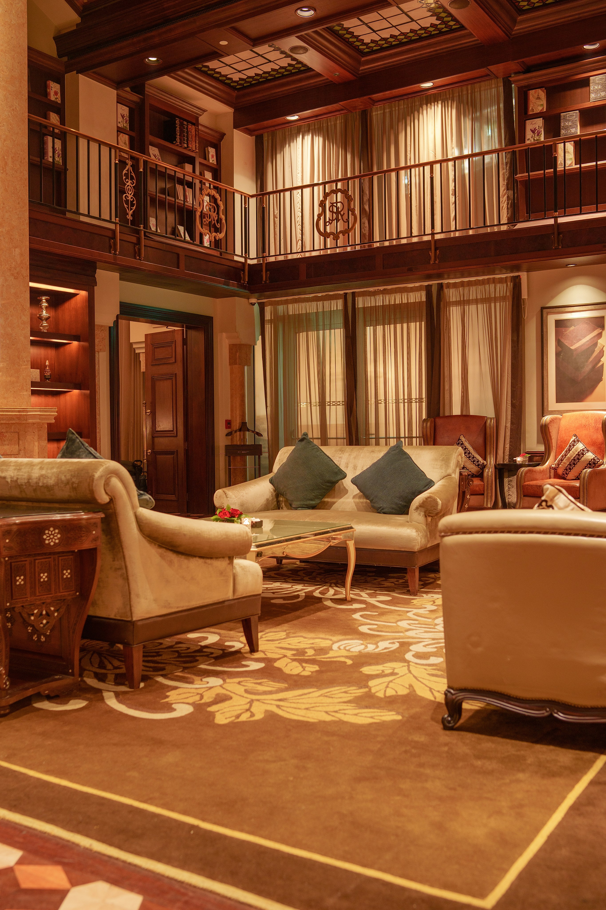 Hotel Photography Dubai — Denys Gromov. Denys Gromov