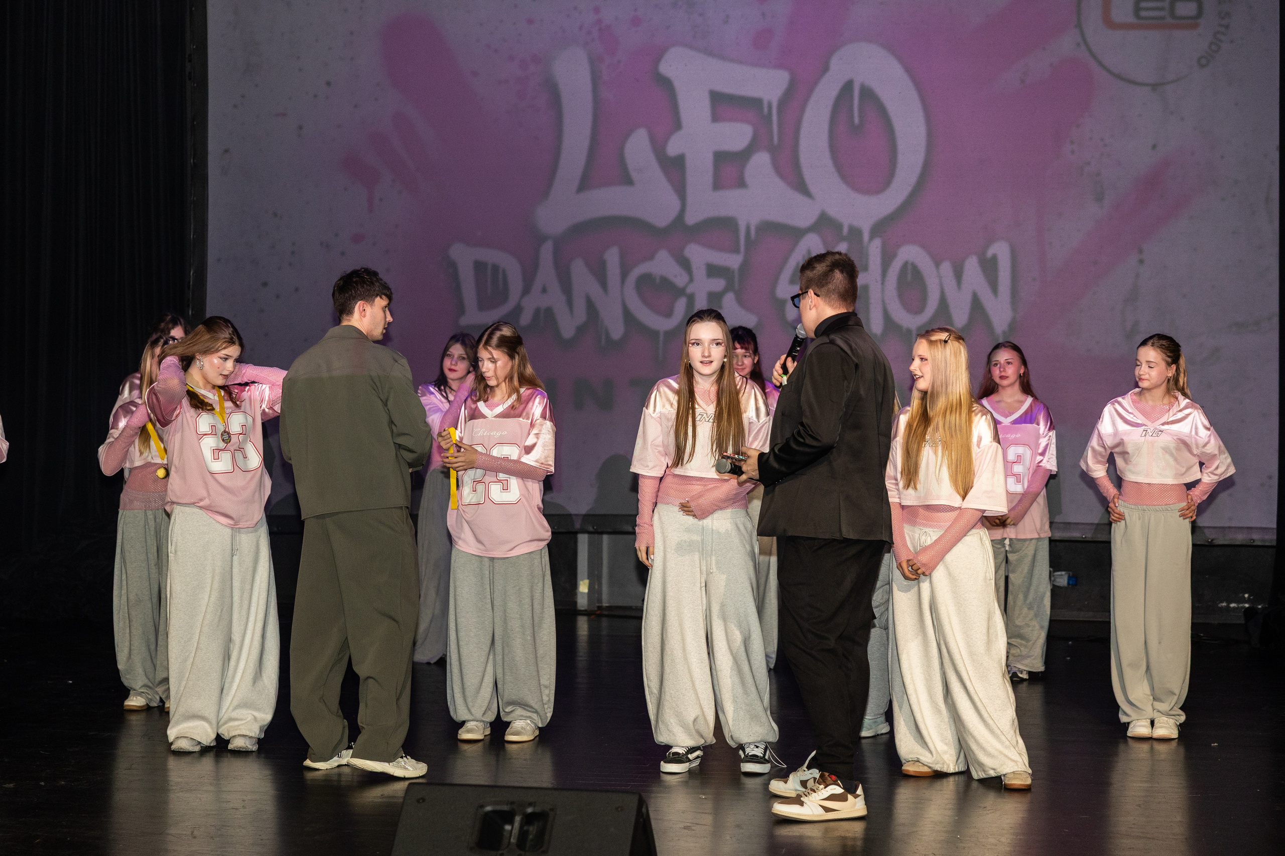 LEO DANCE SHOW WINTER 2025. Семейный и детский фотограф в Варшаве Мила Бобровская