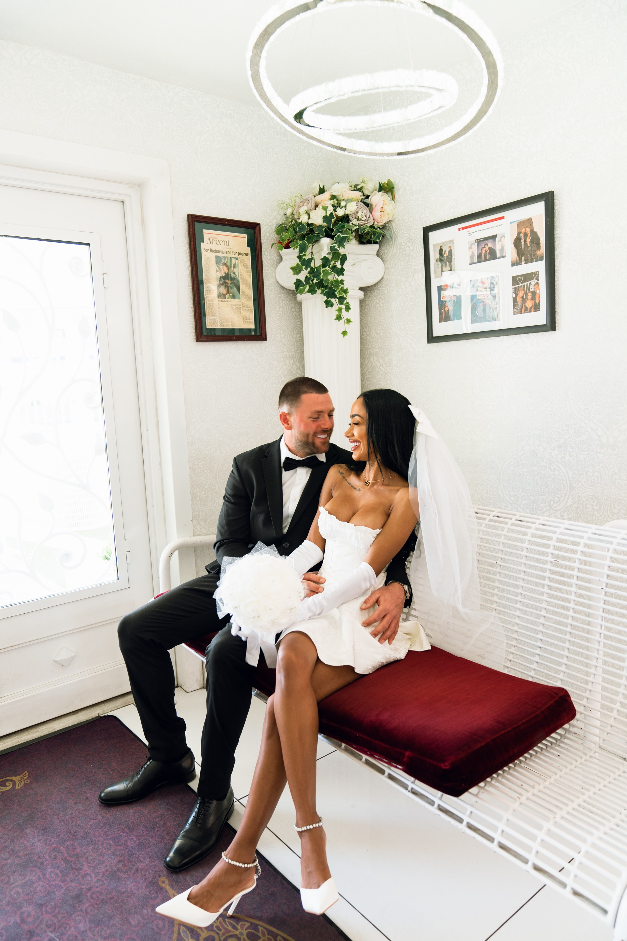 S&C. Wedding & elopement photographer Viktoriya Kravtsov. Las Vegas