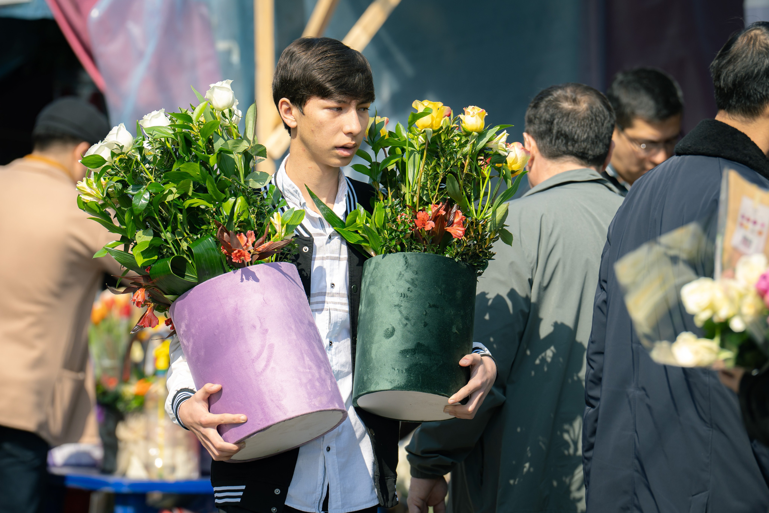 Как мужчины готовились к 8 марта. Георгий Намазов | Фотограф в Ташкенте