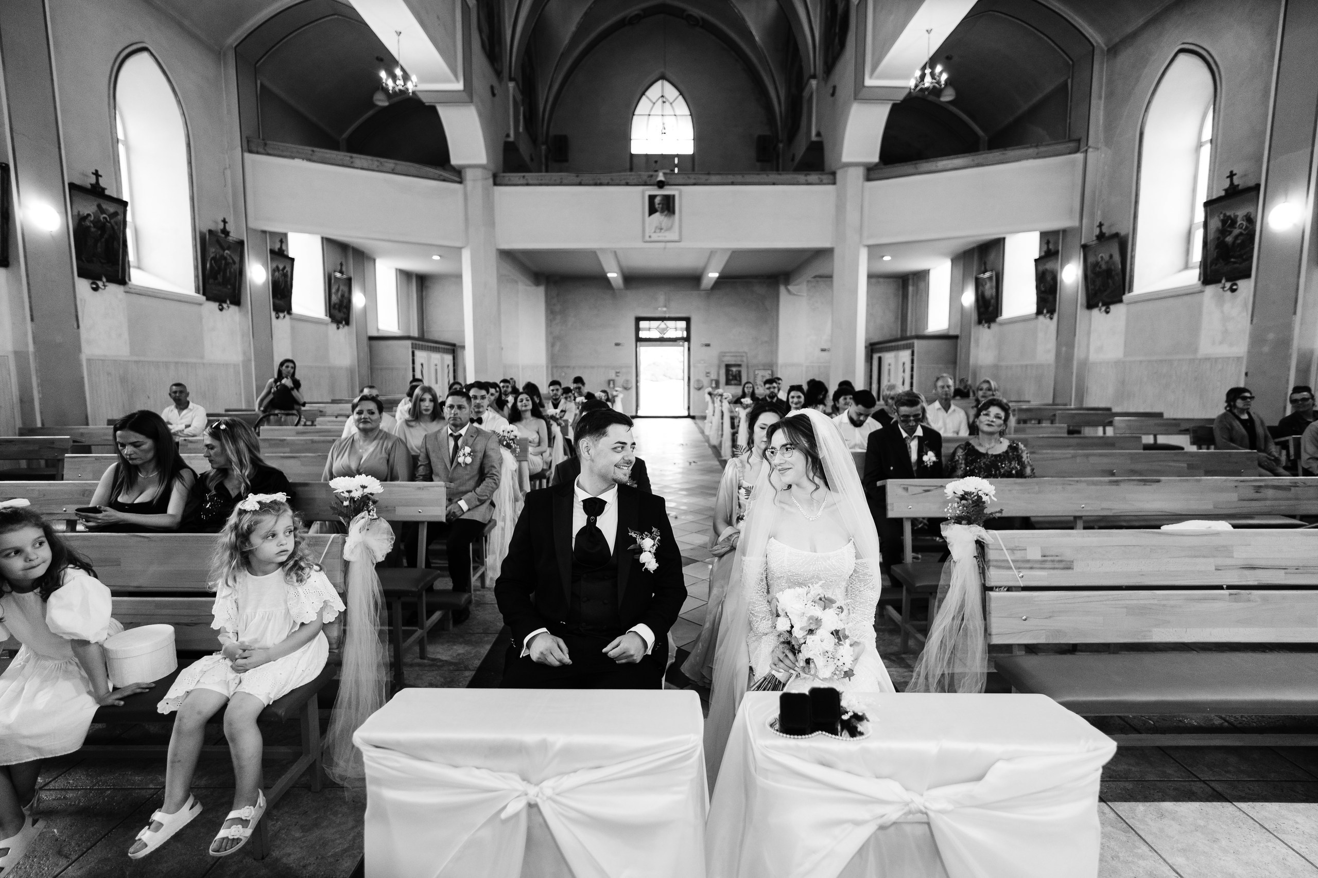 Stefania & Vasi. Ionut Cimpoes FOTOGRAF