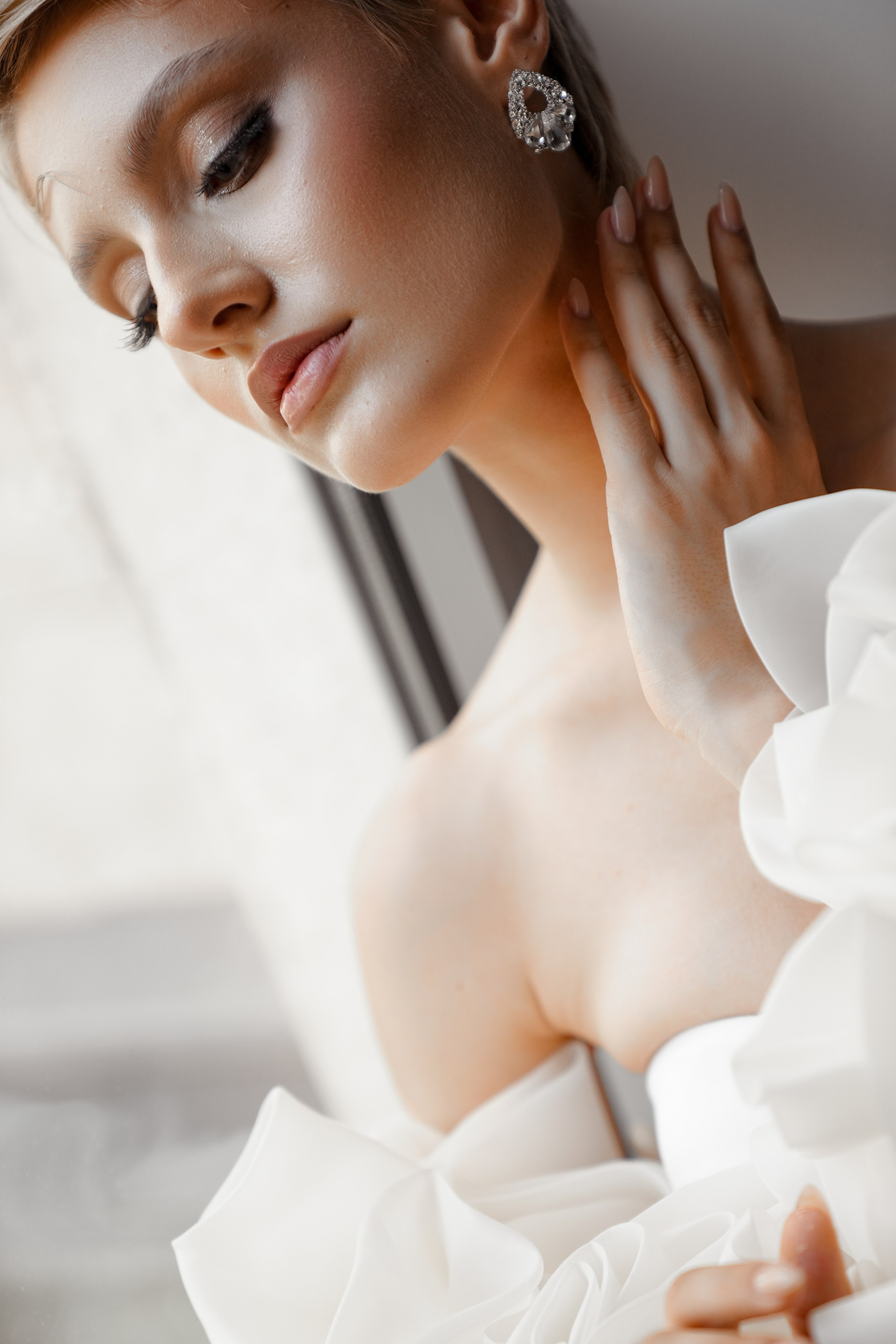 Николь Амир