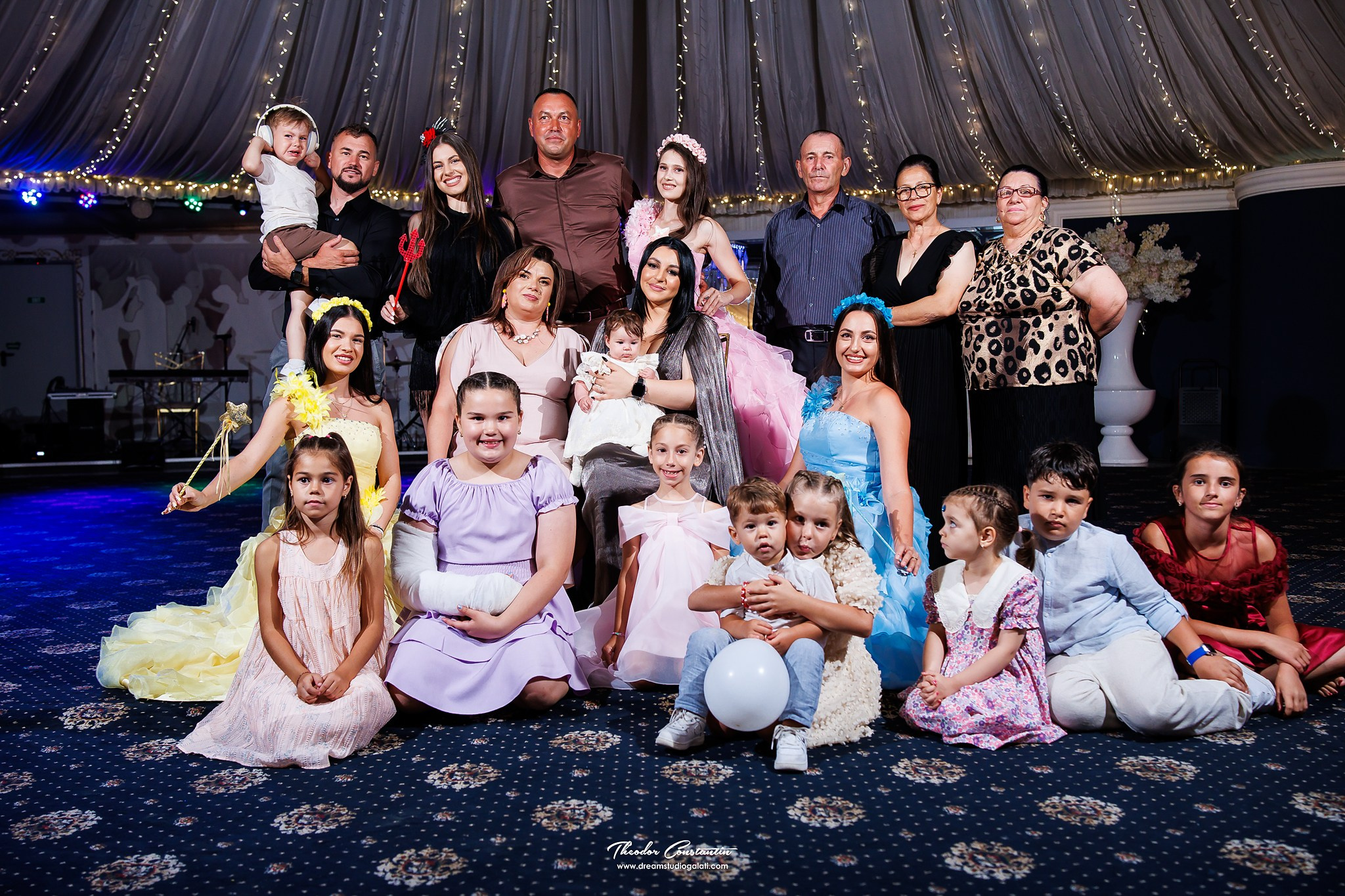 Botez. Dream Studio Galați – ședințe foto profesionale pentru familie, portrete și evenimente