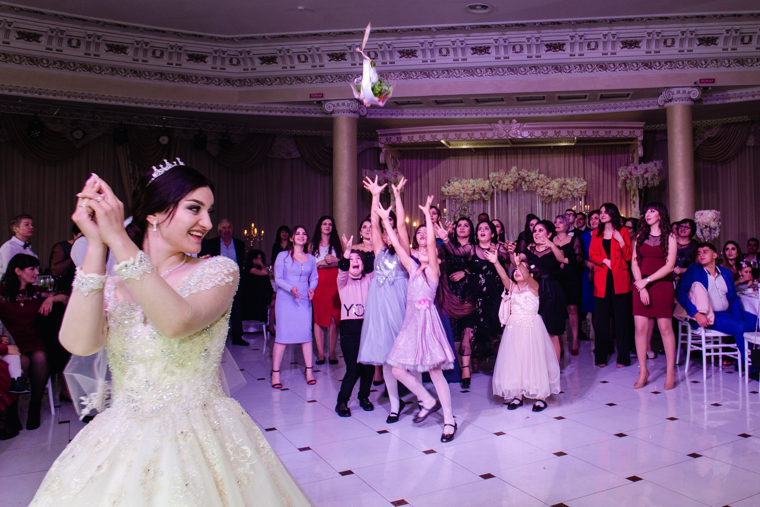 Армянские свадьбы. Свадебный фотограф Ереван Армения. Свадебные фотографы в Грузии, Армении. Макс Коваленко и Лара Татосян. Свадебный видеограф