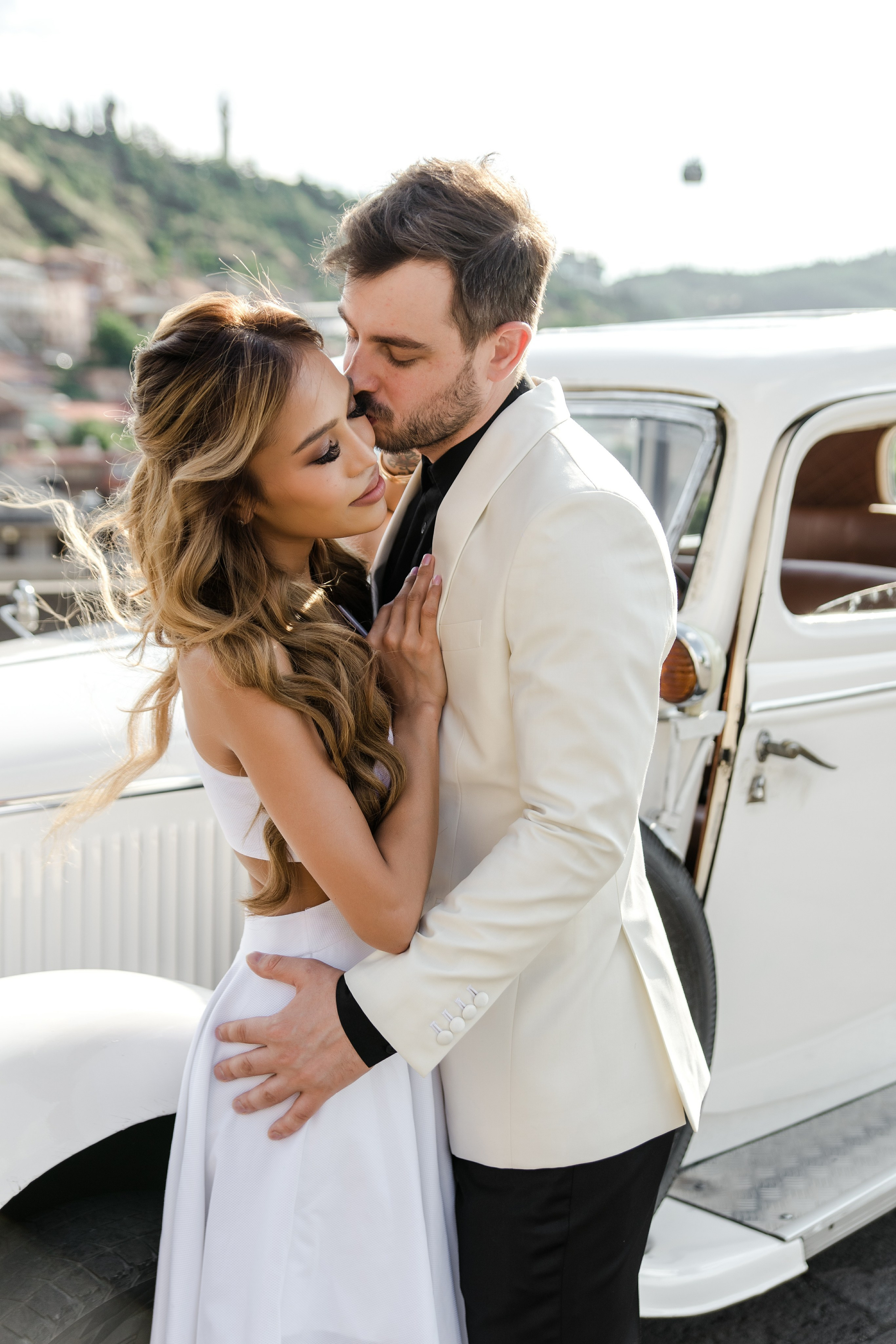 Wedding Photographer for Philippines Couples in Georgia. Destination Wedding Photographers in Georgia, Armenia. Maks Kovalenko and Lara Tatosyan. Wedding videographer