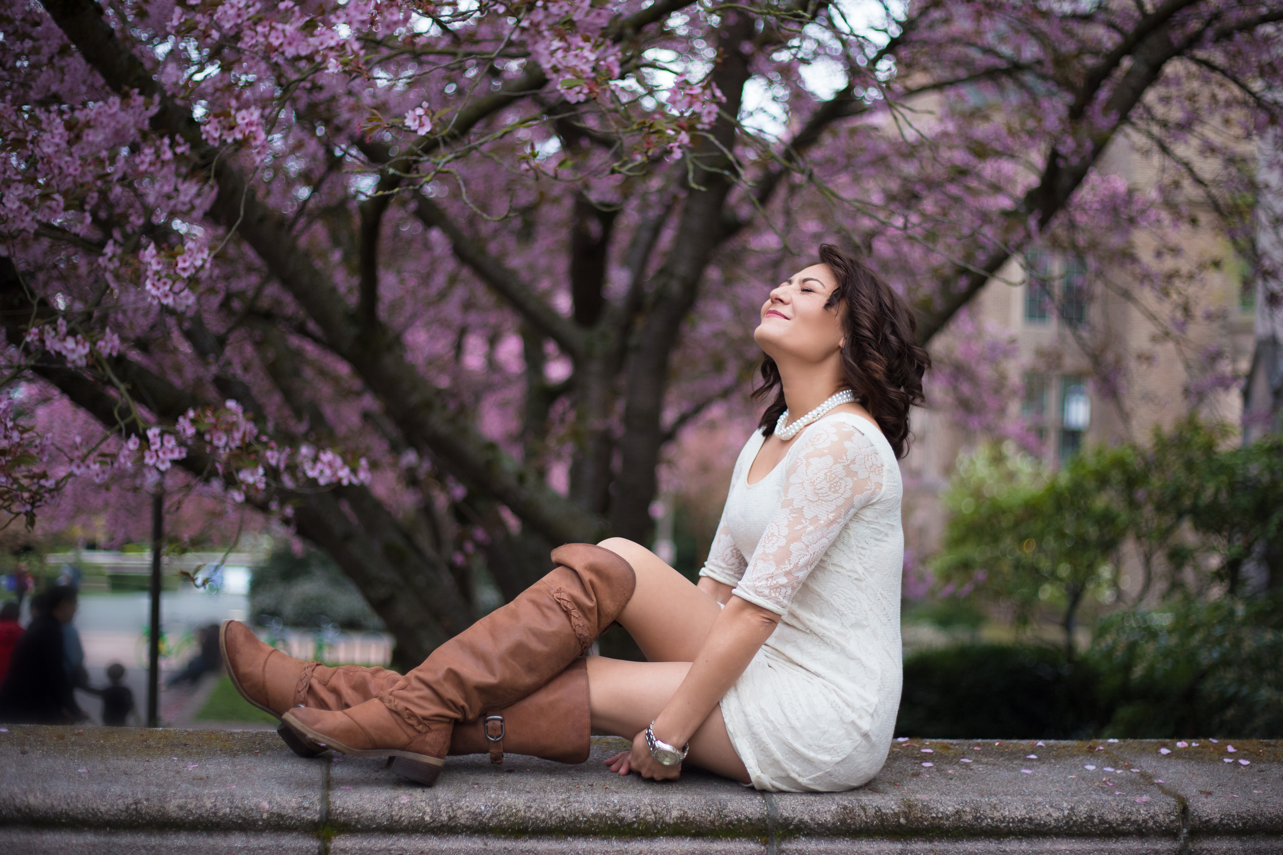 Cherry blossoms. YuAnna studio. Family & Kids Photographer in Seattle area, located in