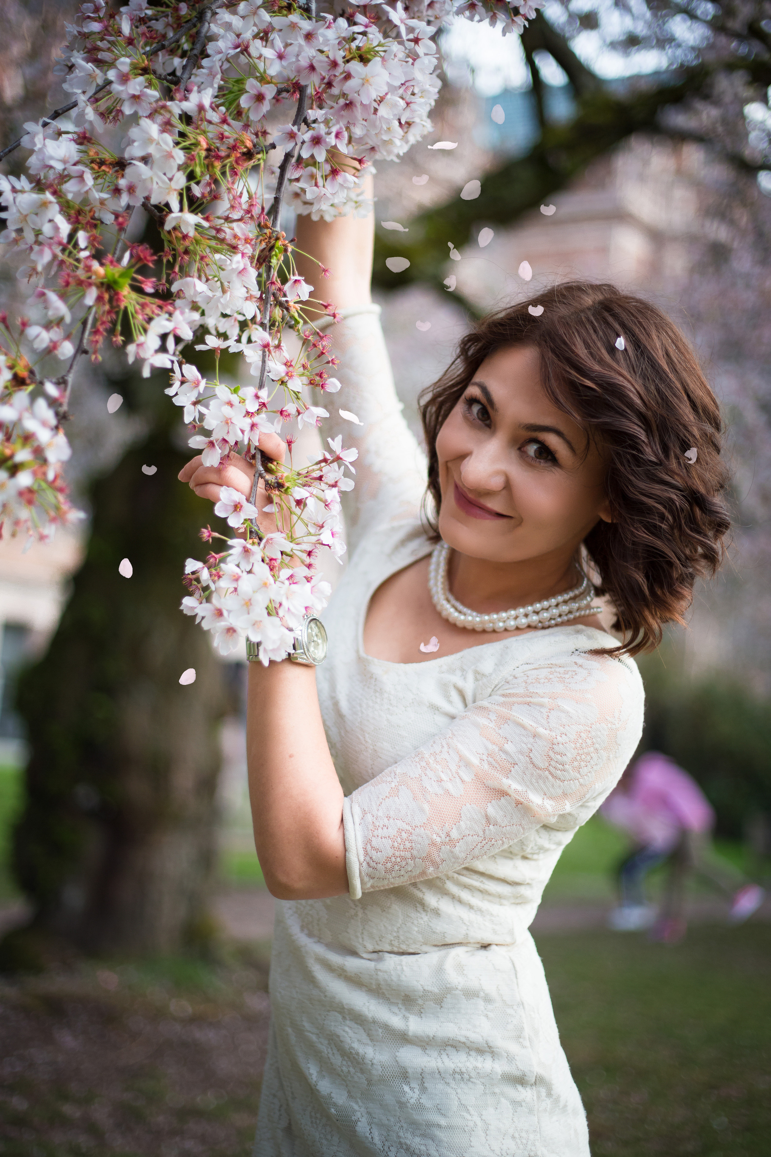 Cherry blossoms. YuAnna studio. Family & Kids Photographer in Seattle area, located in