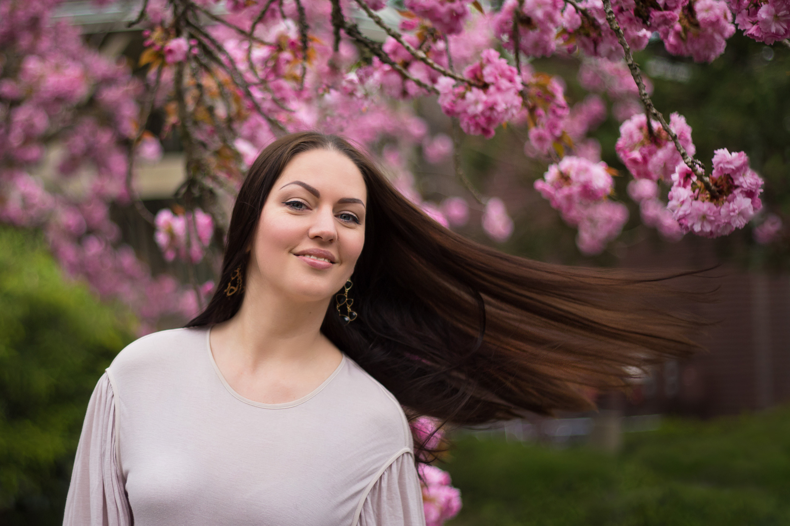 Cherry blossoms. YuAnna studio. Family & Kids Photographer in Seattle area, located in