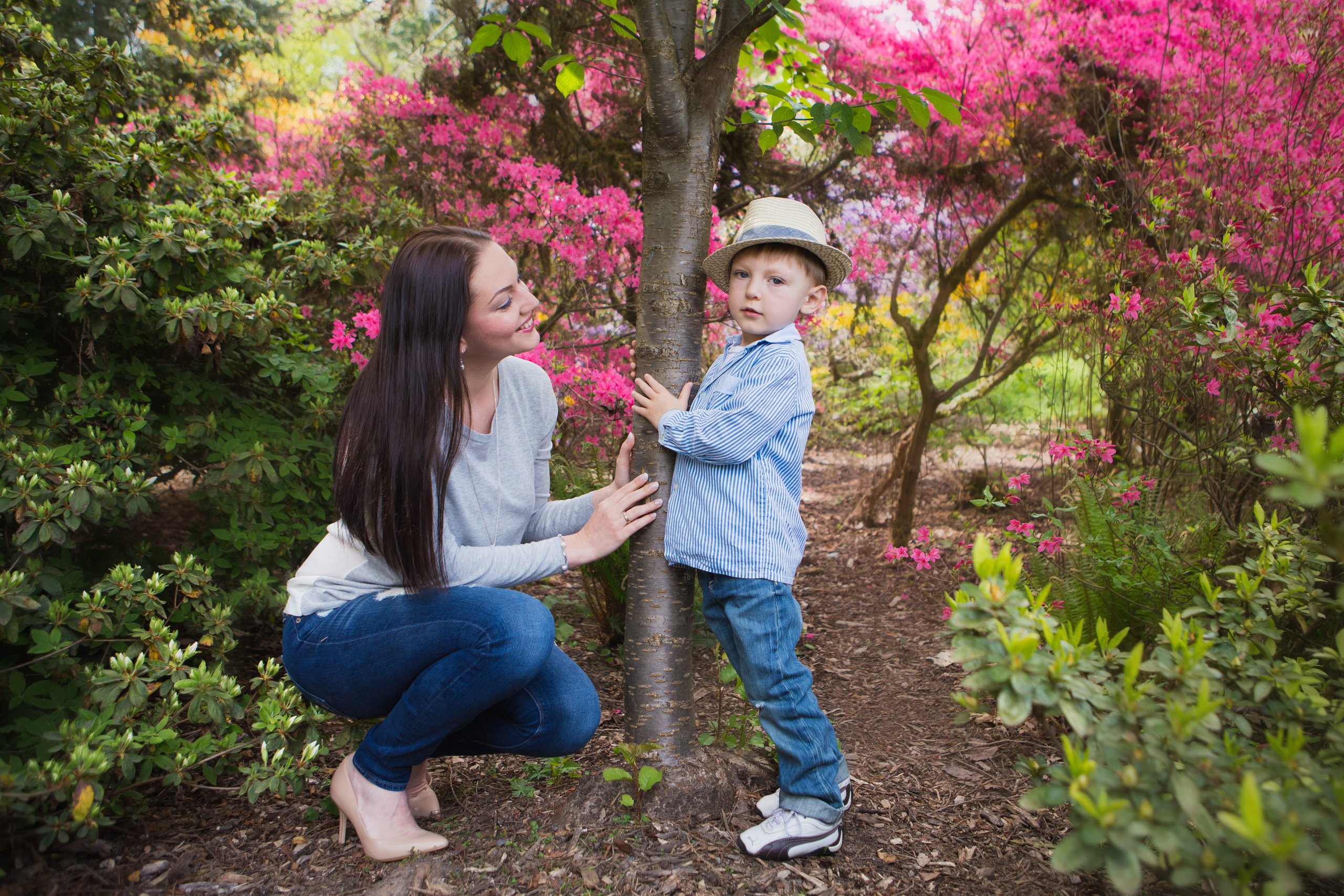 Spring. YuAnna studio. Family & Kids Photographer in Seattle area, located in