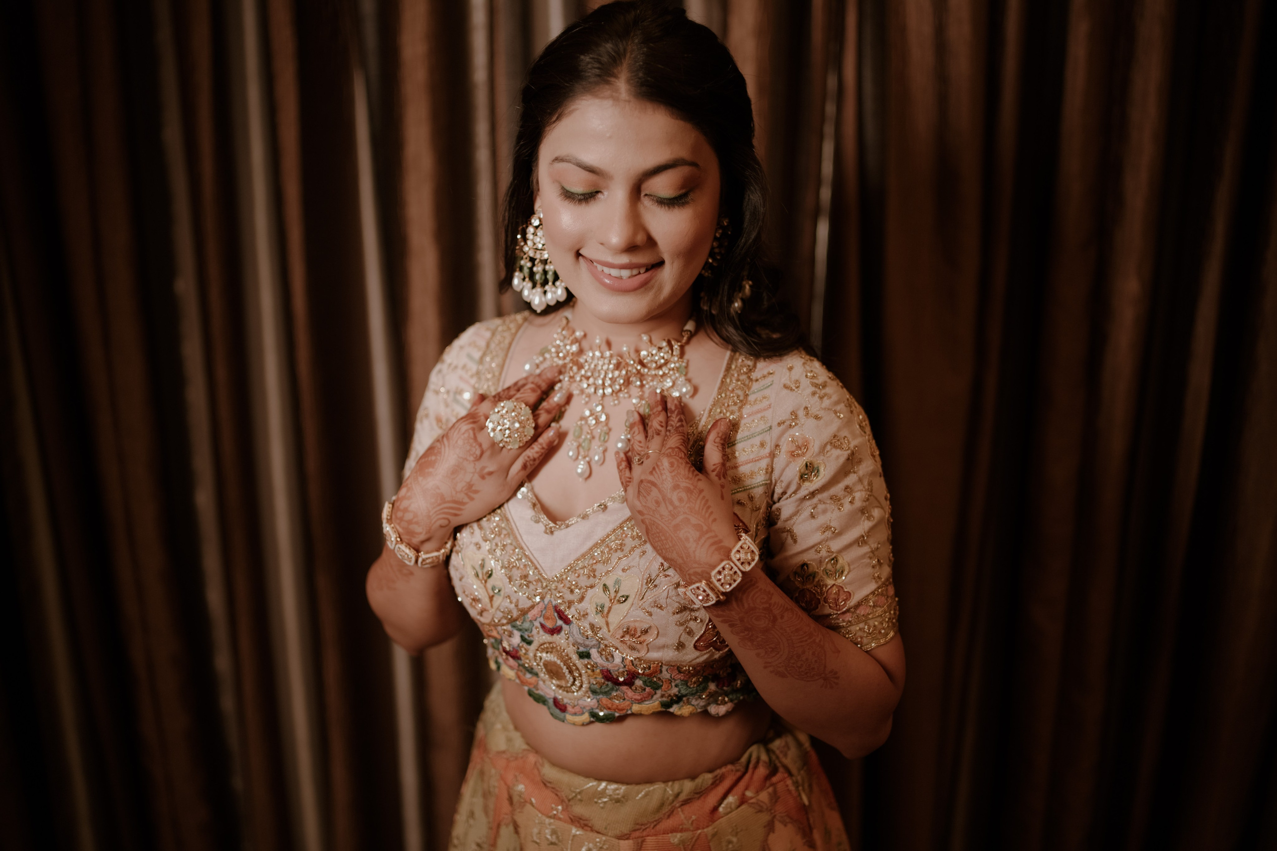WEDDINGS. Love Emotions Weddings