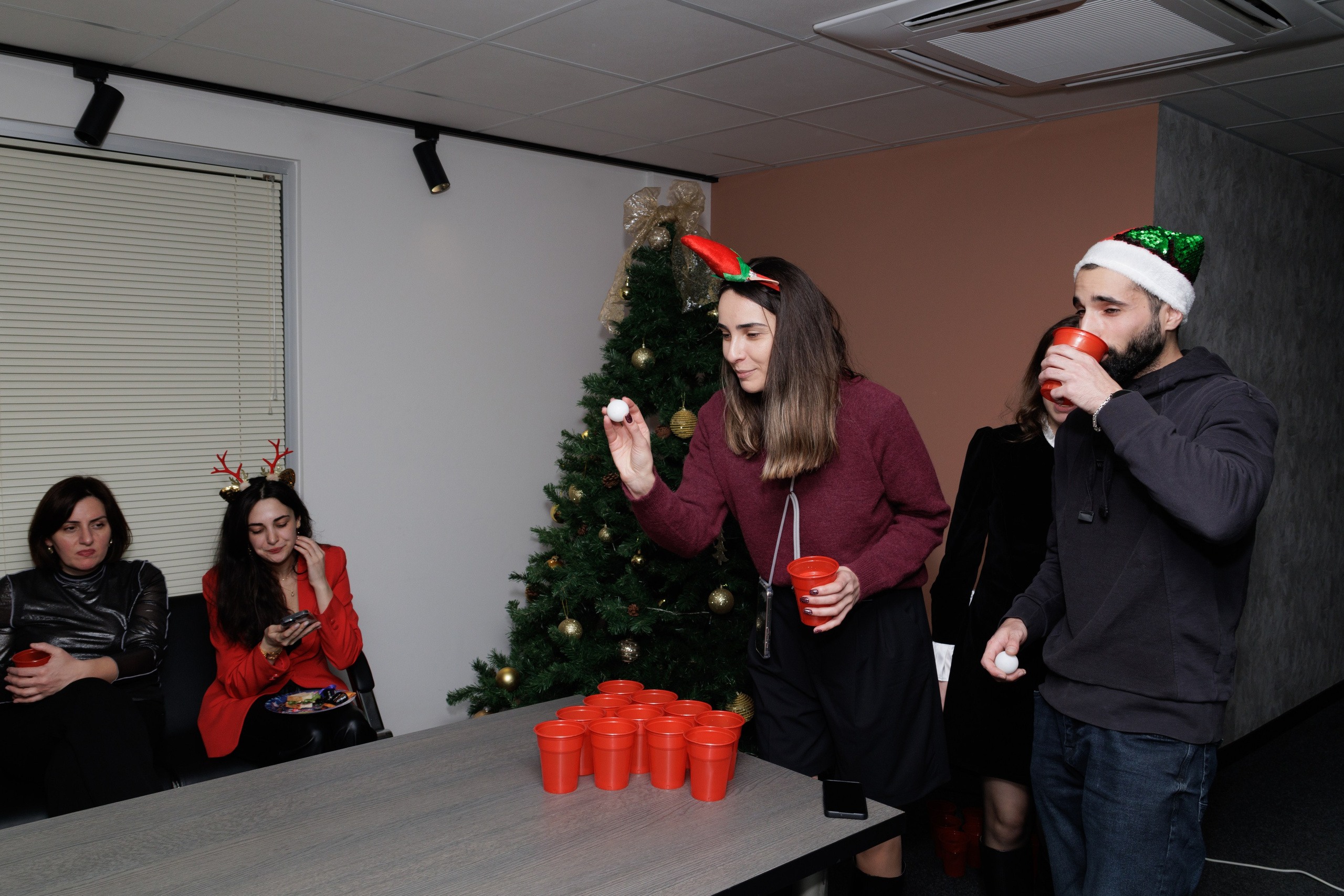 კორპორატიული ღონისძიებები. FramefreeMan