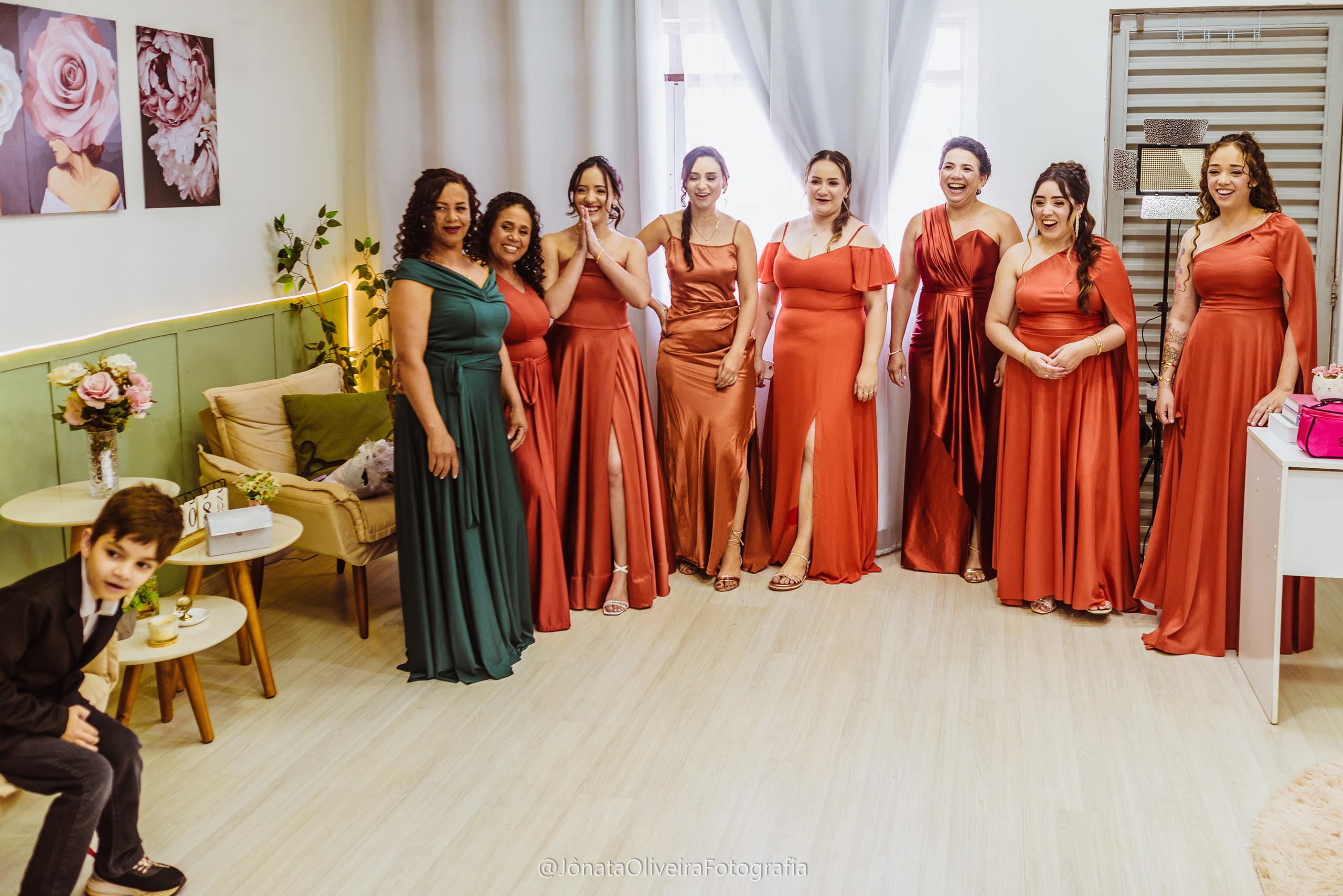 Vestido de noiva making of da noiva. Fotografia de casamentos e ensaios em avaré Jônata Oliveira