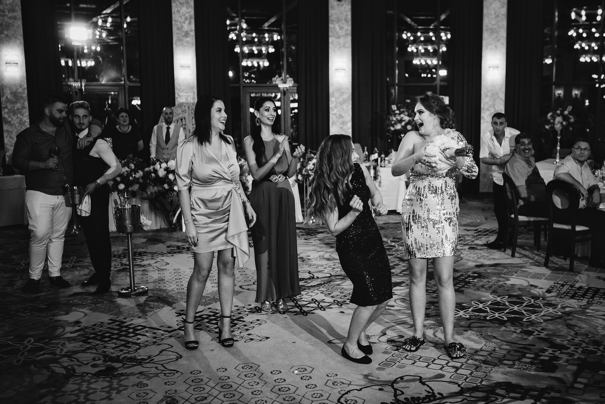 Paula & Ginel. Acasă