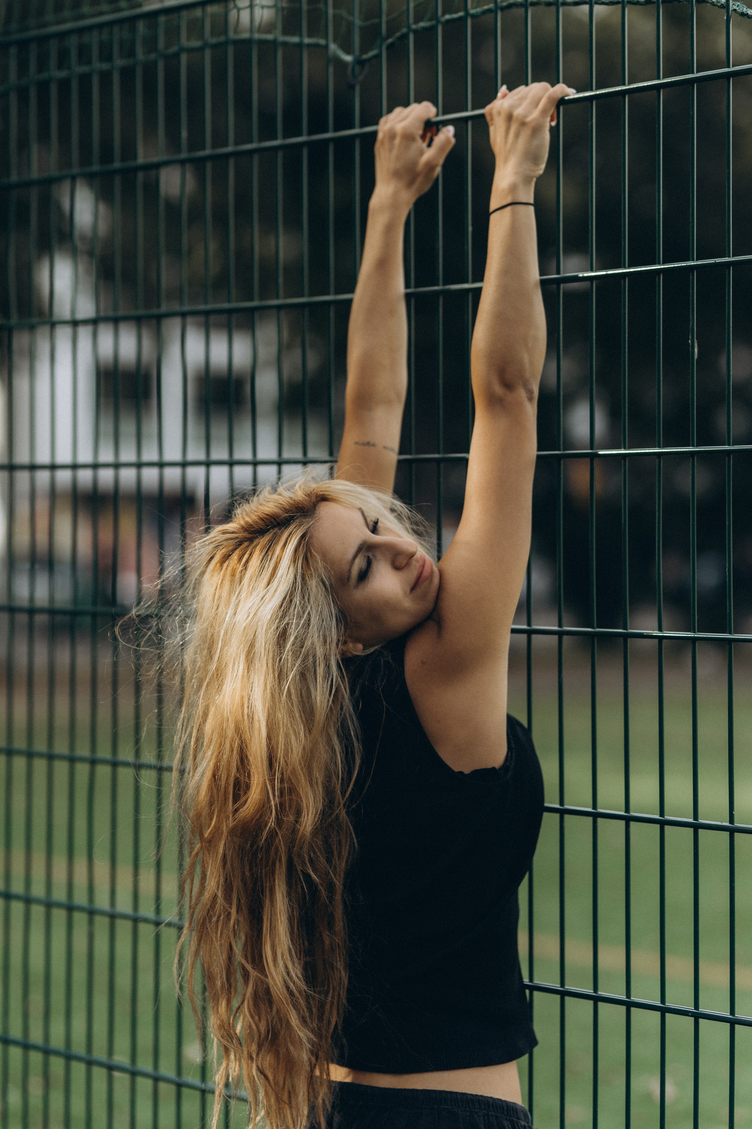 Mitra. Wedding and potrait photographer in Helsinki Vickan O