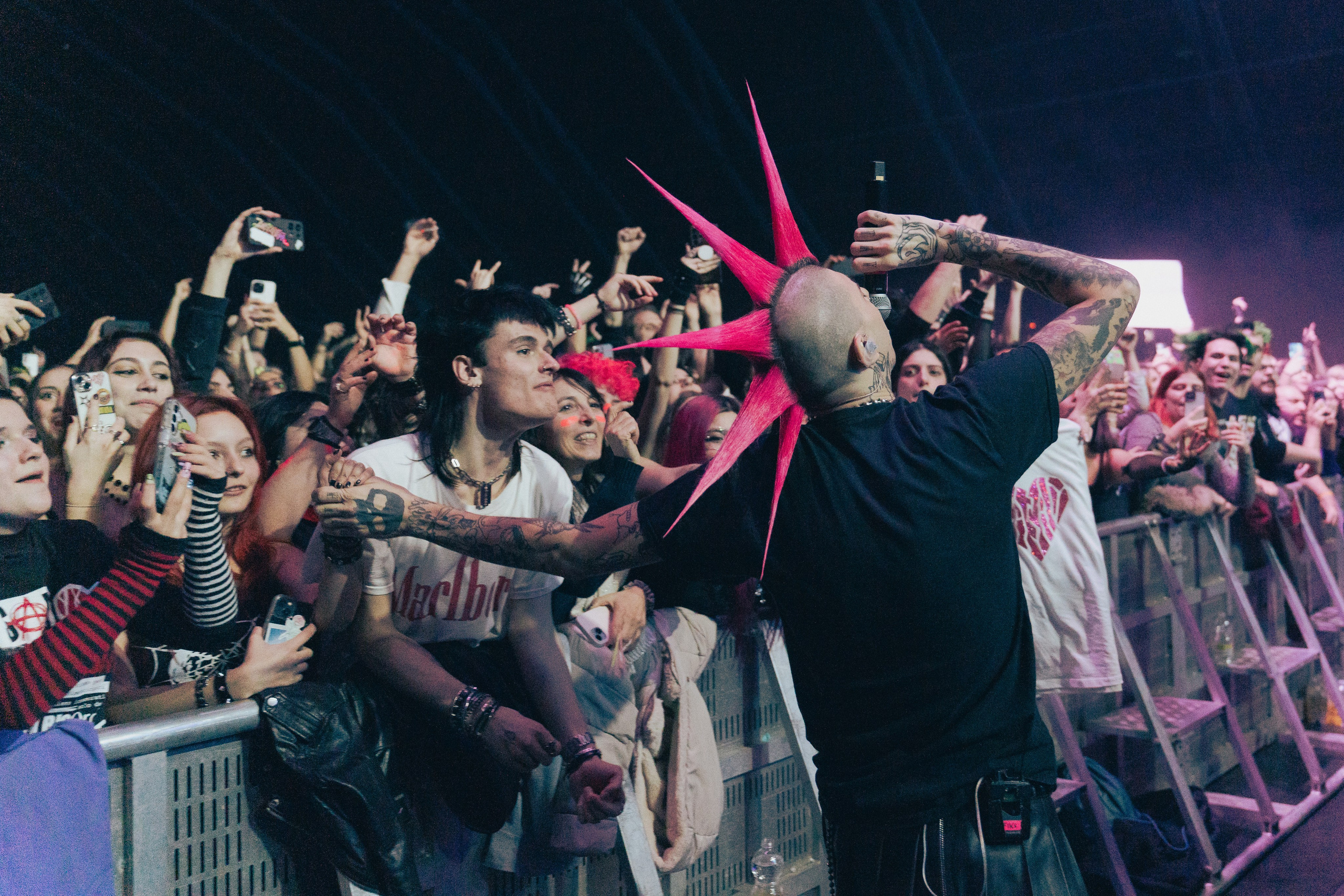 LA SAD // PADOVA. Francesco Mion // Sport & Live Music Photographer