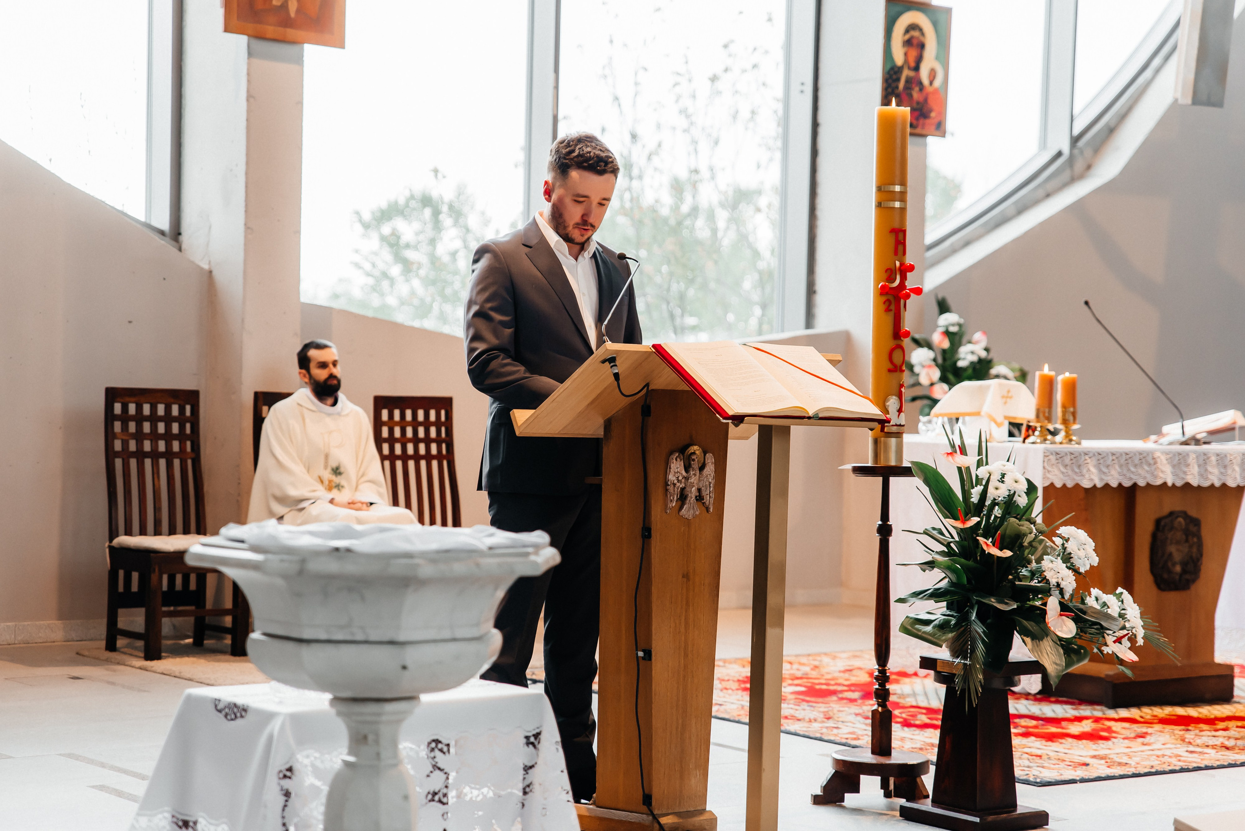 Chrzest Maja. Eugene Save – Fotograf Ślubny i Rodzinny | Warszawa i Cała Polska