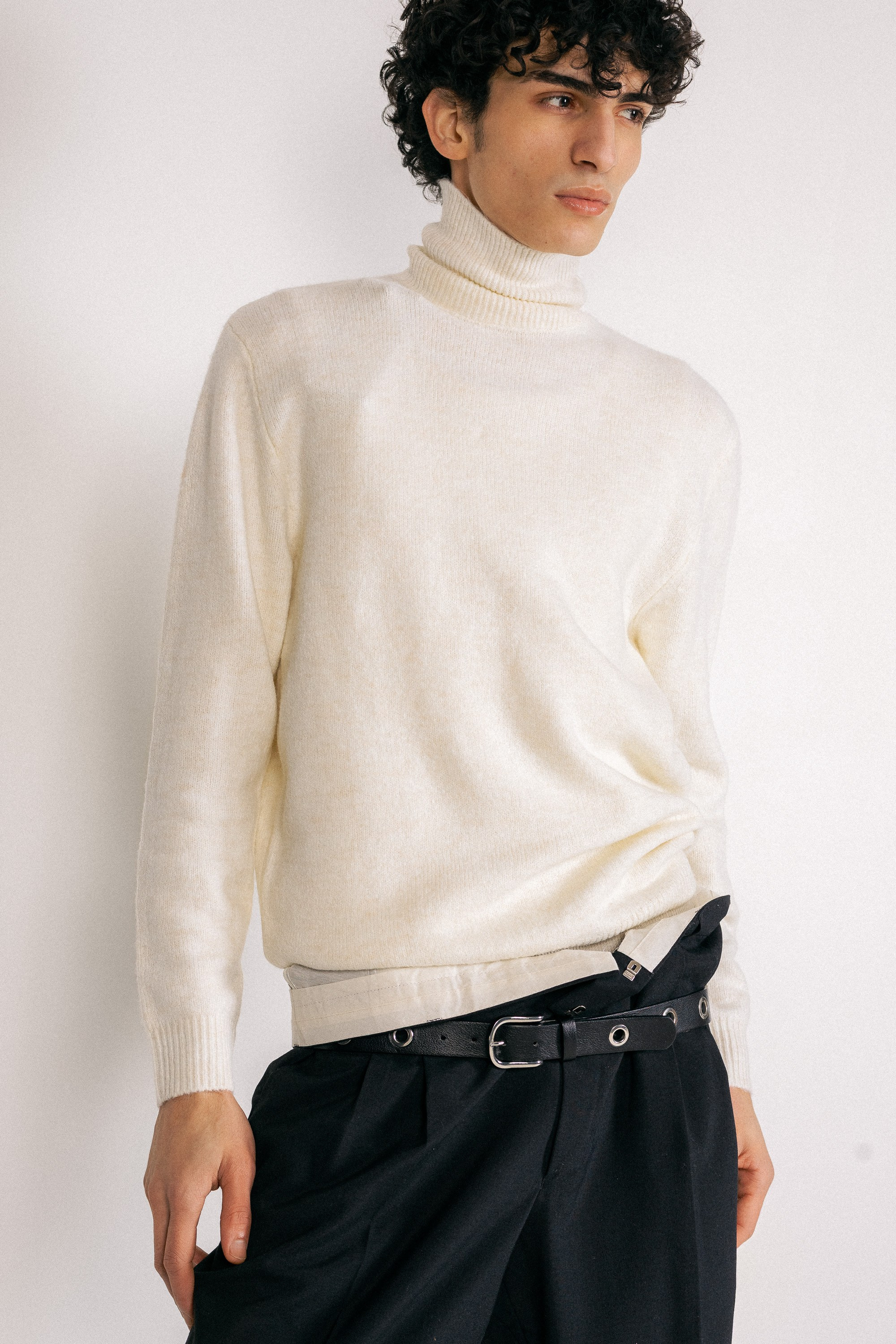 Editorial portfoliokuvaus ● Hristo. Valokuvaaja Lahti, Helsinki Elena Salonen