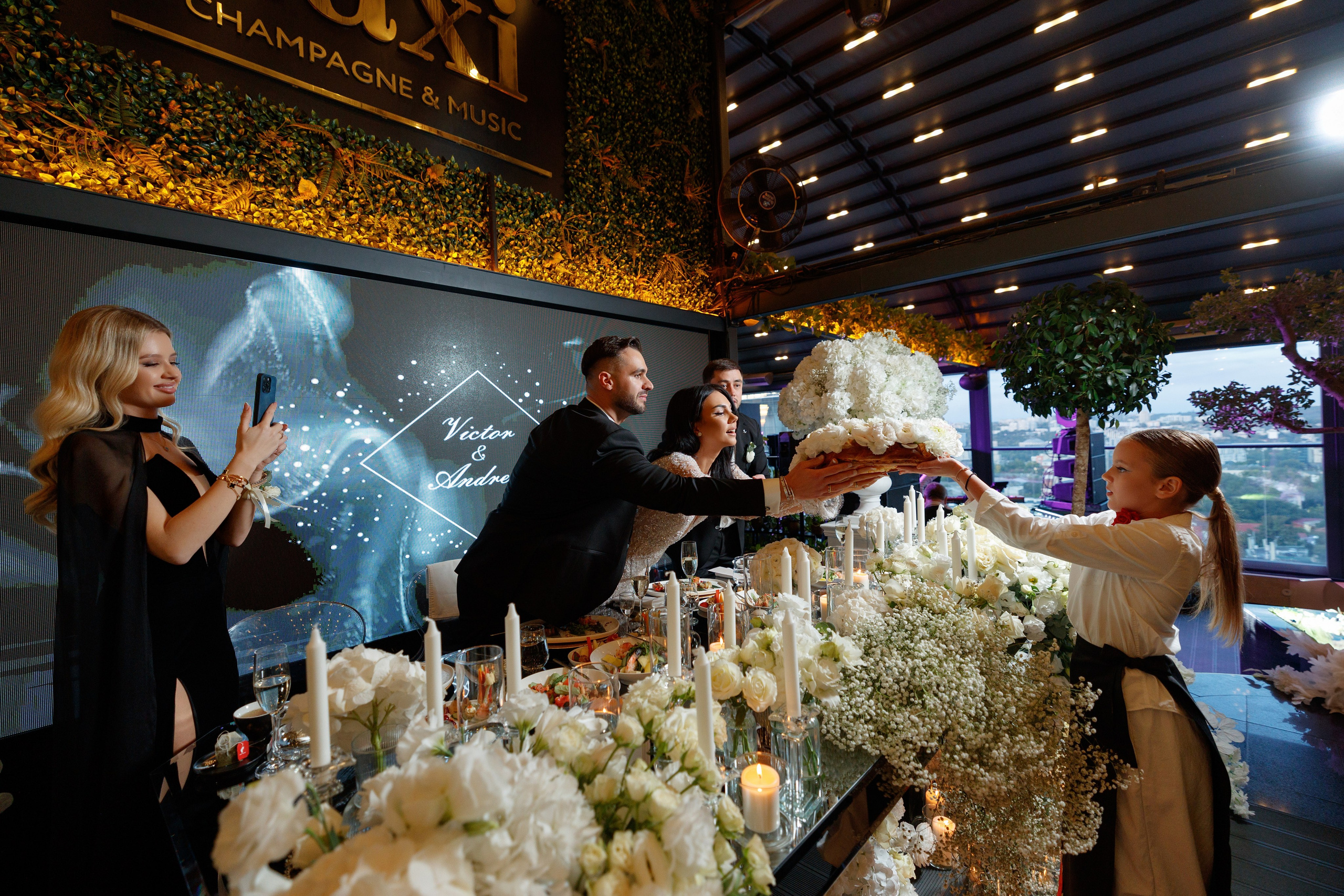 Victor & Andreea | Fotografie de nuntă. Scarlat Photography