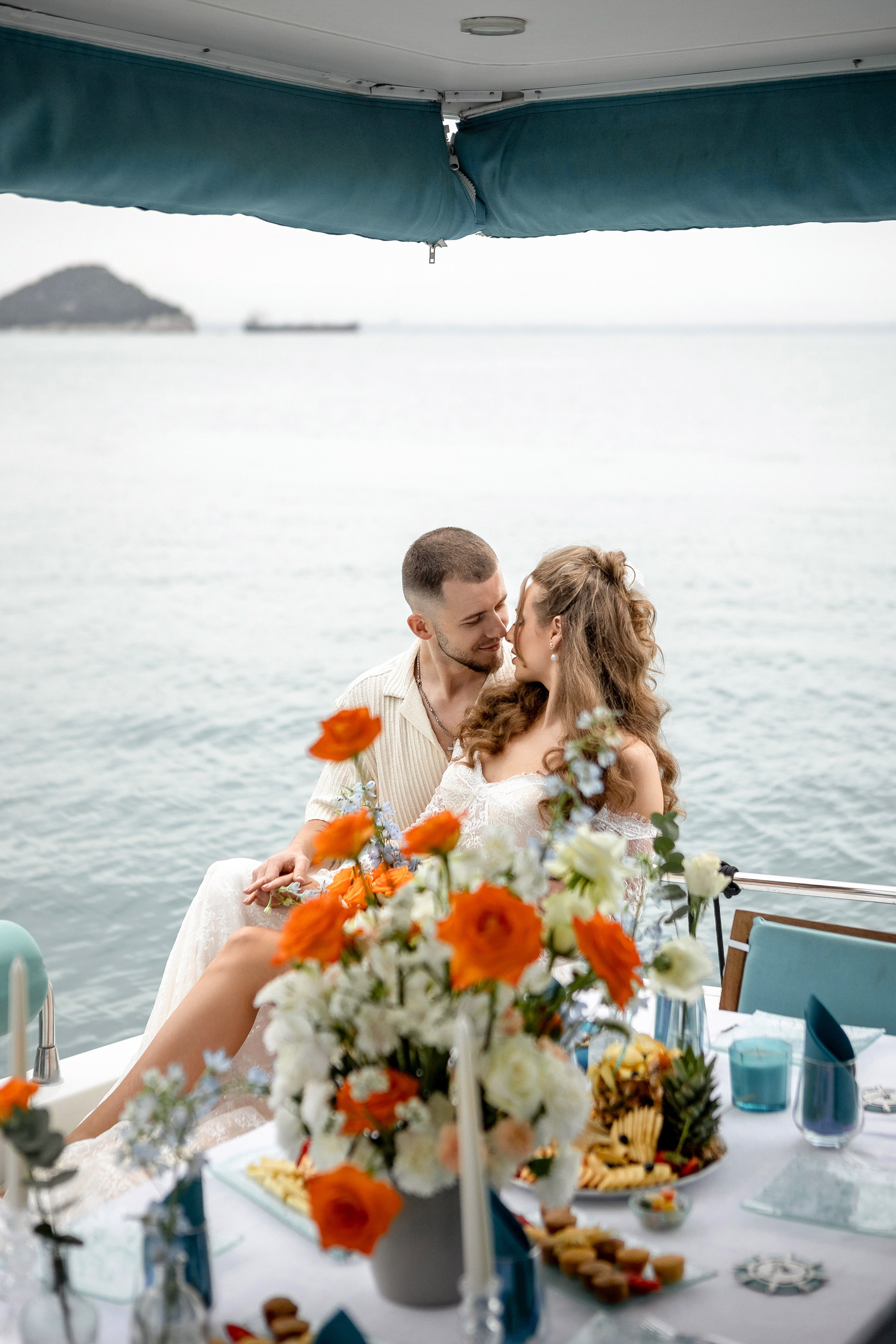 Свадьба на яхте. Фотограф в Анталии, Кемере и Белеке