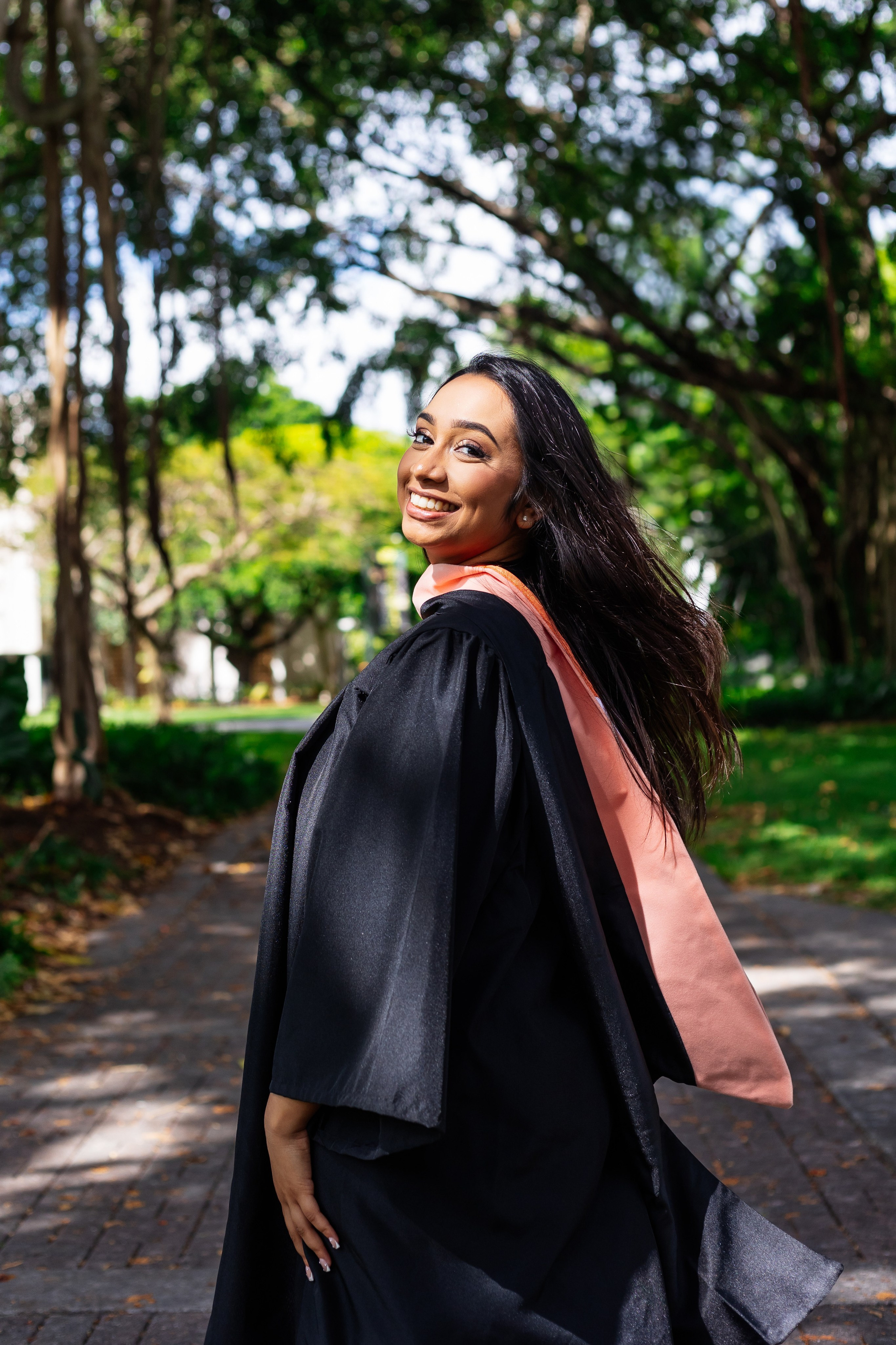 10 Spots For Graduation Photos At University of Miami. Portrait and graduation photographer Marina Simanava