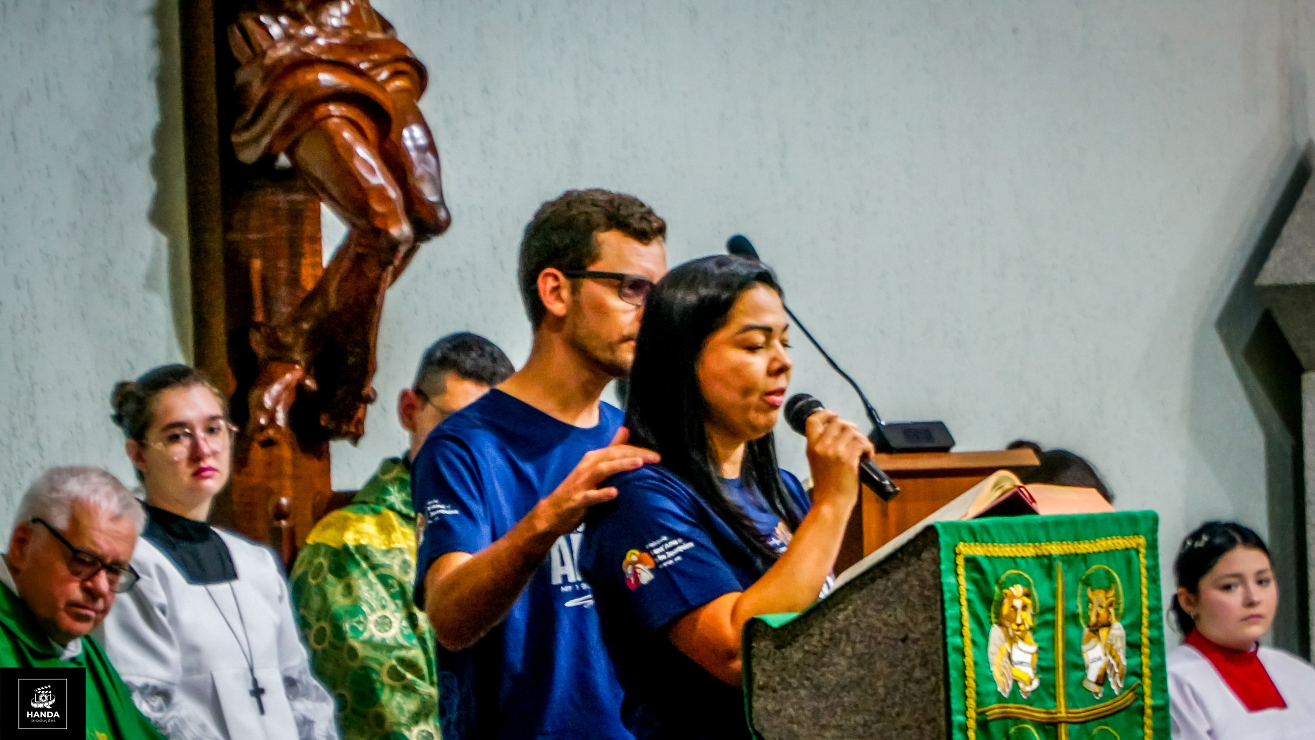 Acampamento Casais. Handa Produções