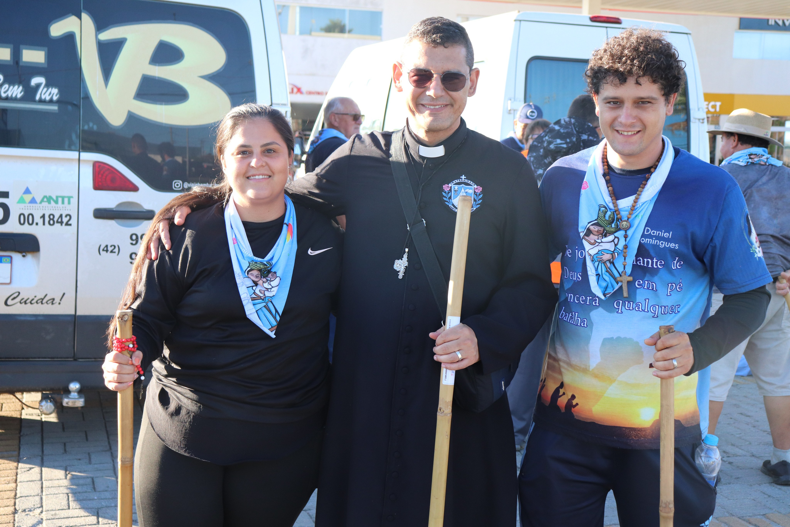 Peregrinação Nossa Senhora de Belém. Handa Produções