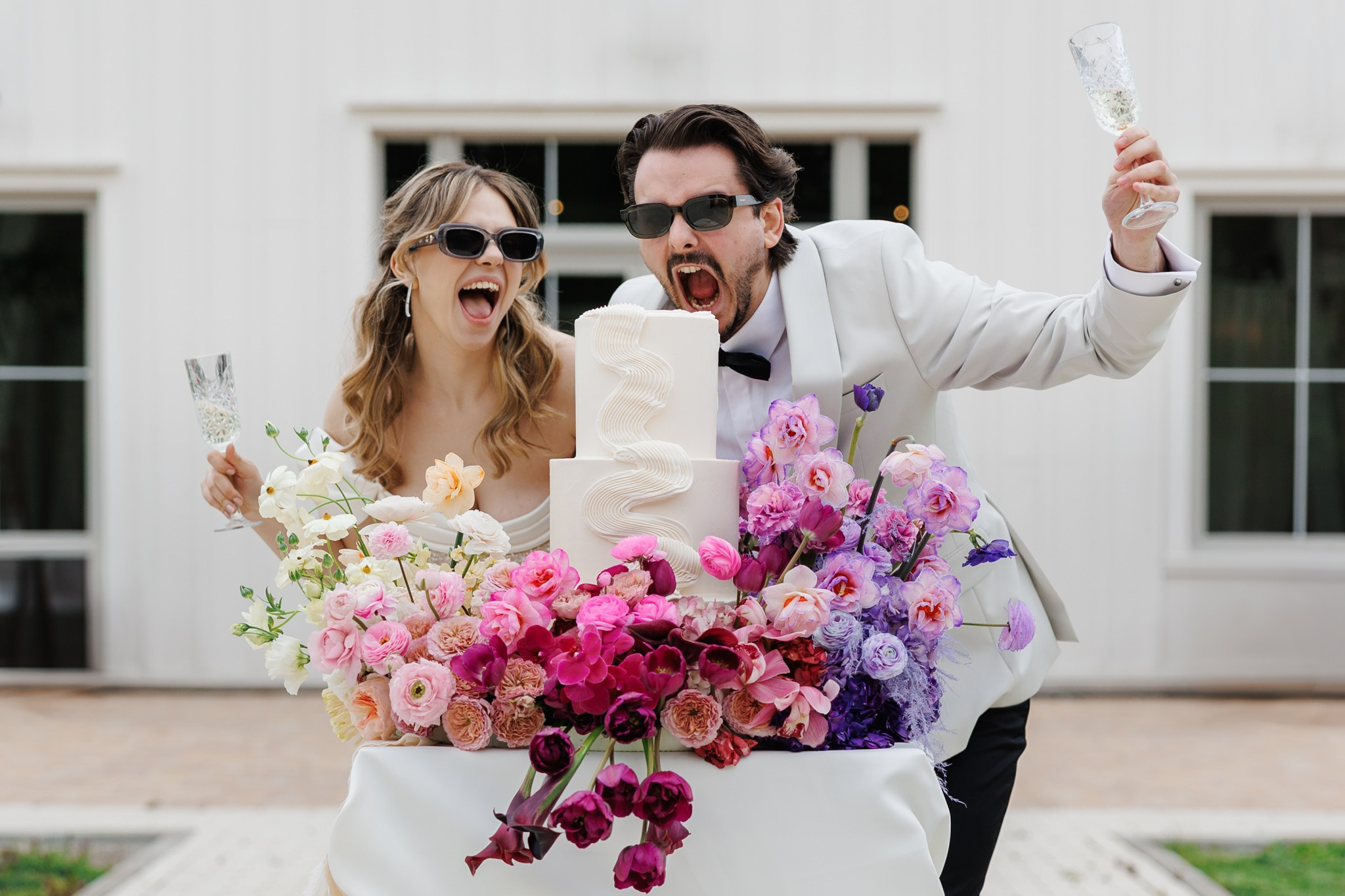 Wedding Photographer in Bucharest — Manu Ivanciu