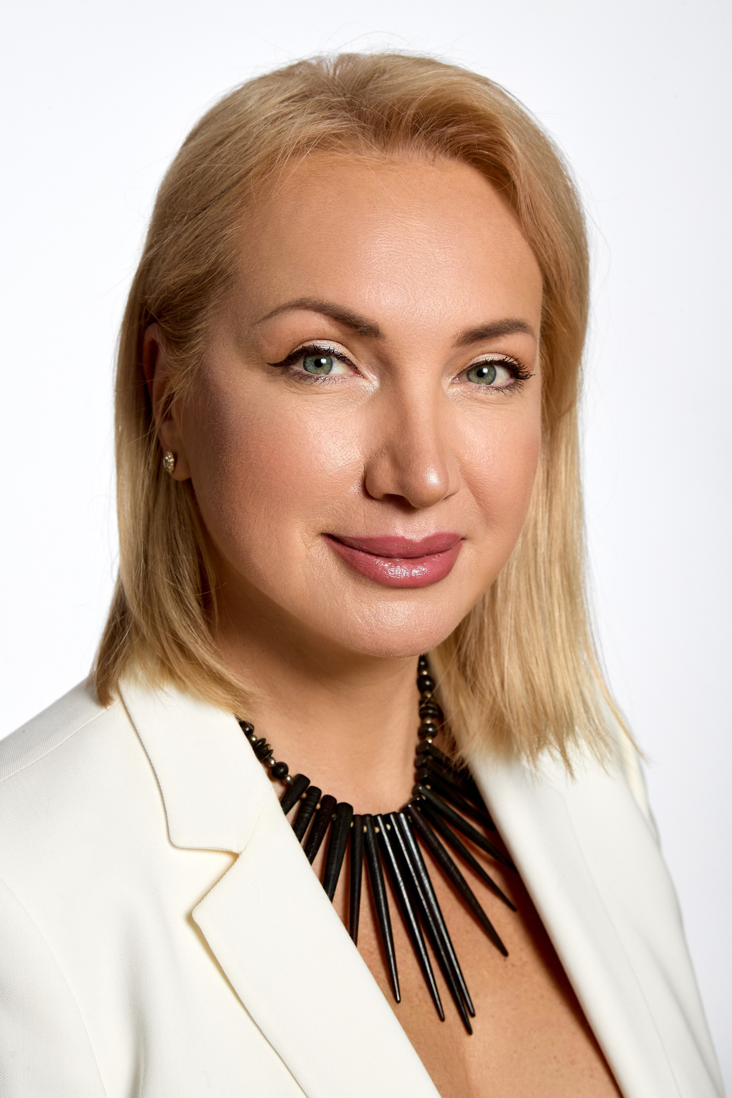 Бизнес портреты. Фотограф Илона Иванова, Кондрашин студия, Рига