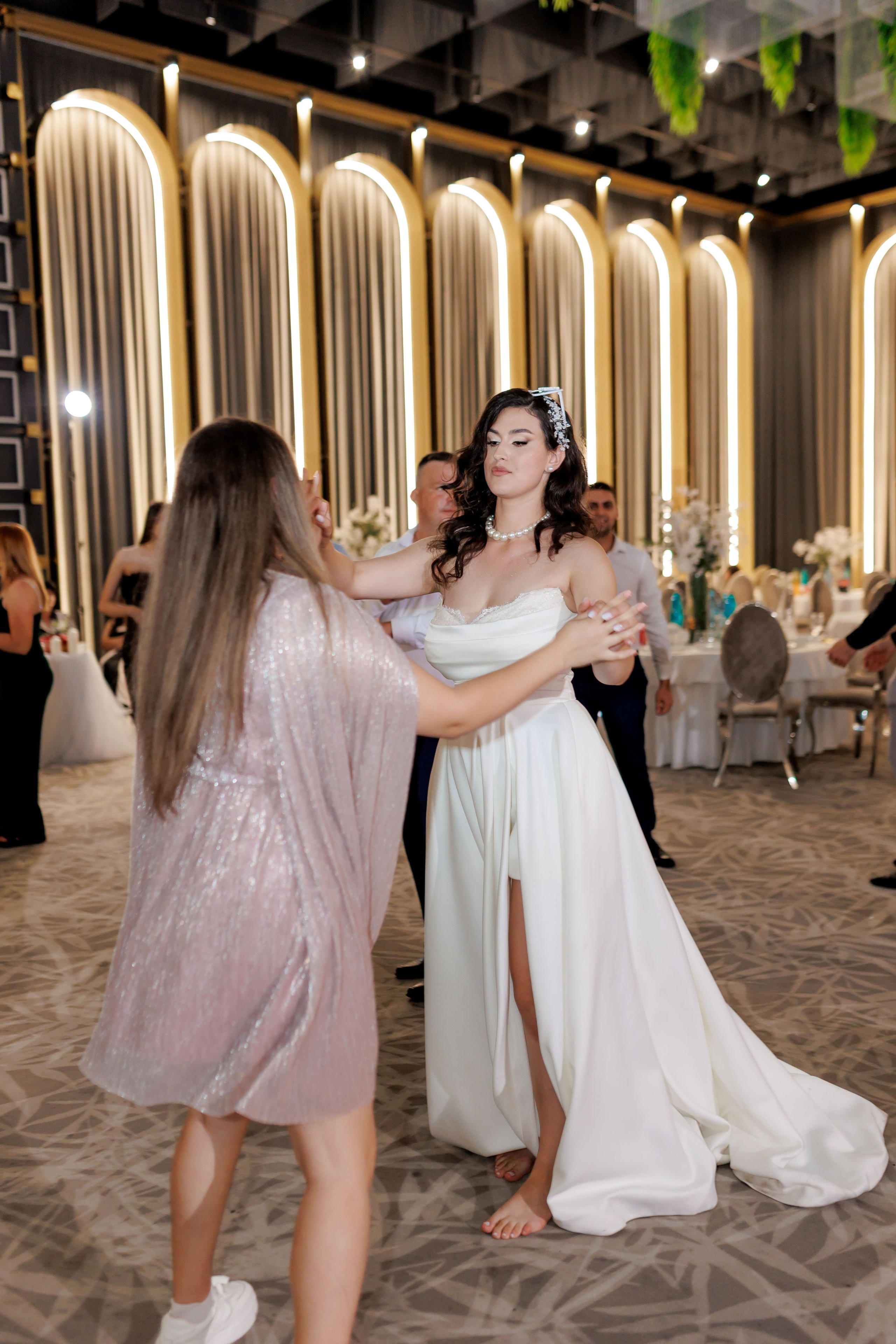 Nunta Nicoleta & Răzvan | Fotografie & Videografie Profesională. Servicii foto-video profesionale, pentru momente de neuitat