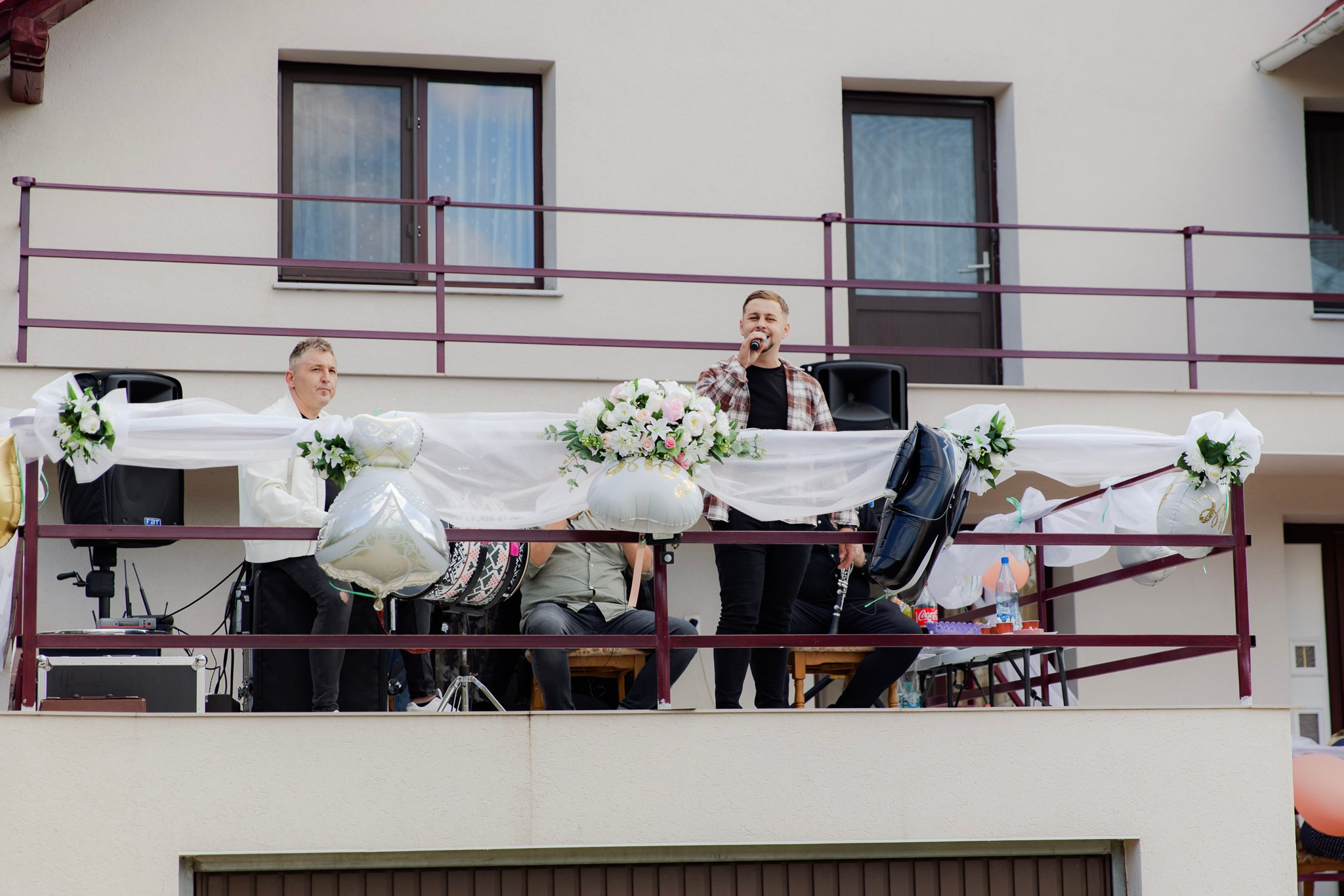 Mihai & Oana. Servicii foto-video profesionale, pentru momente de neuitat