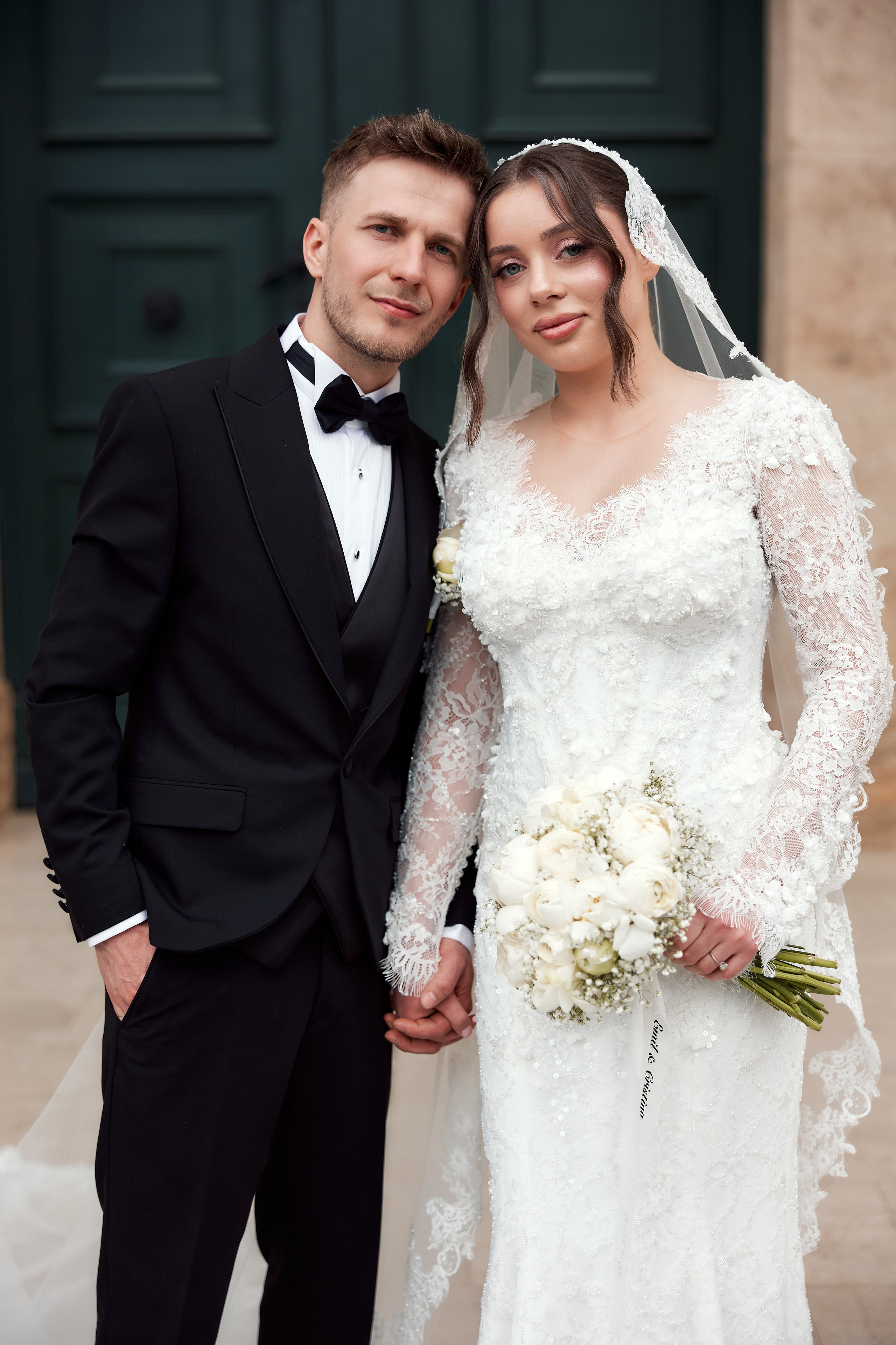 Emil & Cristina. Photographer Luca Medieșan