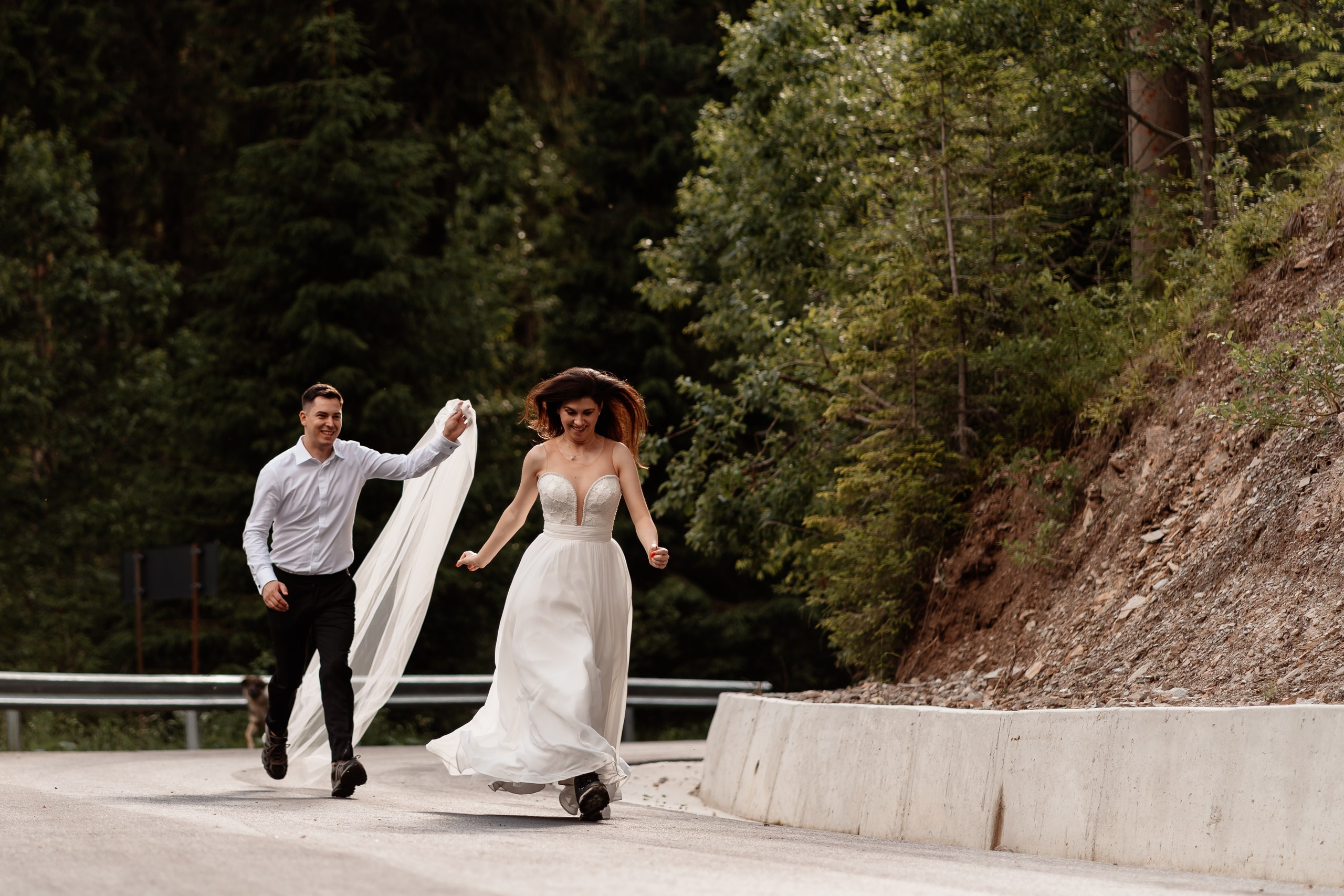Trash the dress — Lorena&Adi  - Mihai Popa. Mihai Popa |Wedding Photographer | Worldwide | Bucharest