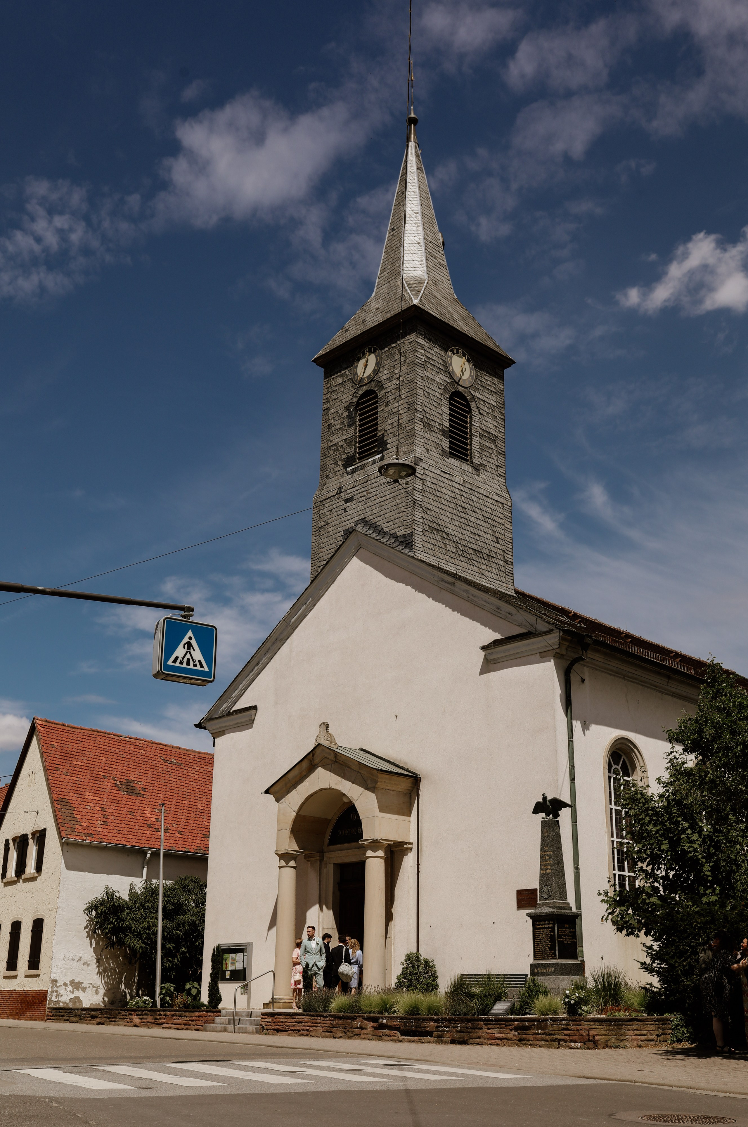 Romantisches Fotoshooting im Garten des Schlösschens Limburgerhof. Hochzeitsfotograf und Familienfotograf in Neustadt an der Weinstraße, Haßloch, Ludwigshafen, Speyer und Landau - Ekaterina Seoud