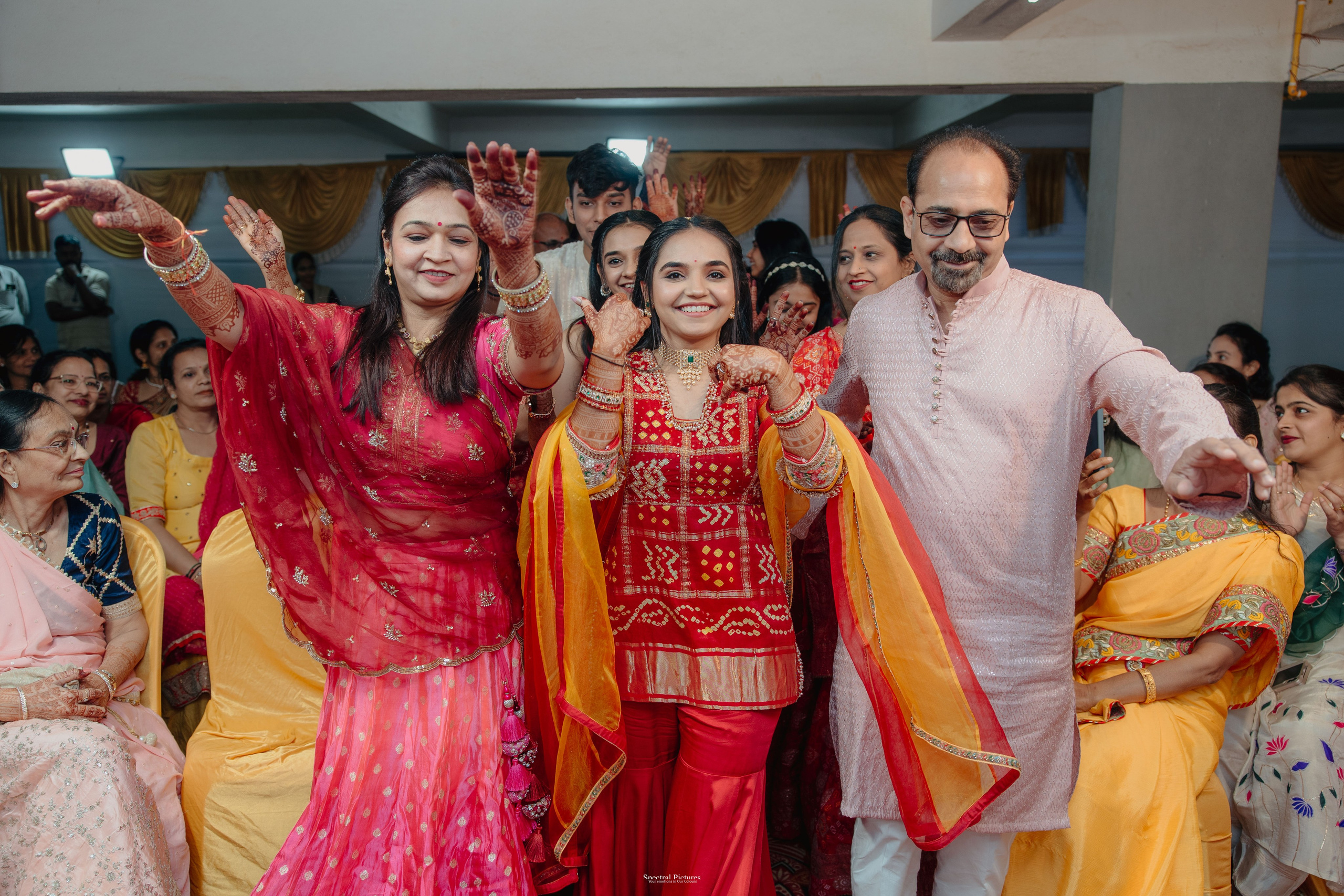 #ADIकीAESHहै