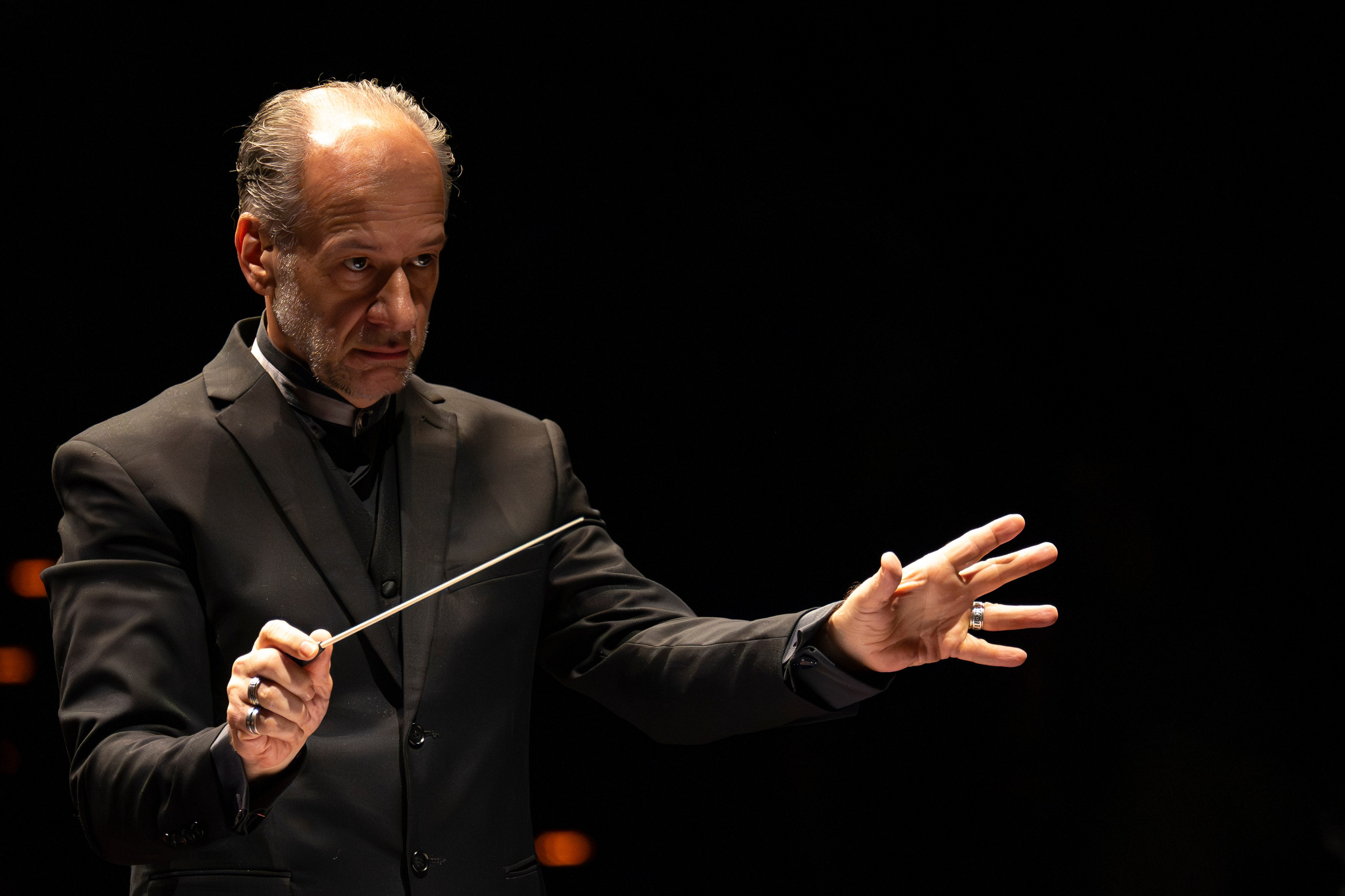 CONCERT. ©2026 Adriano Escanhuela Photography