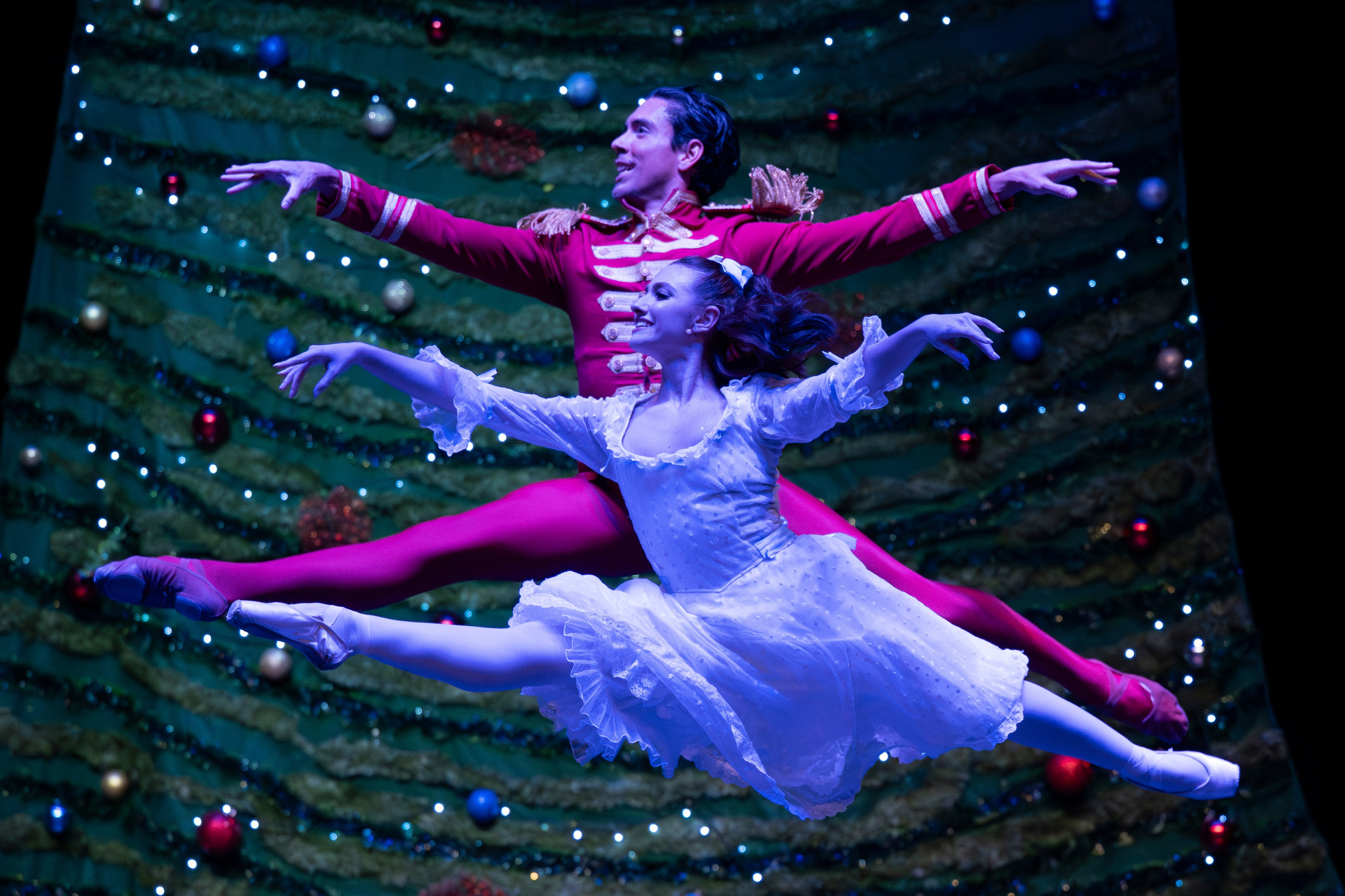 DANCE. ©2026 Adriano Escanhuela Photography