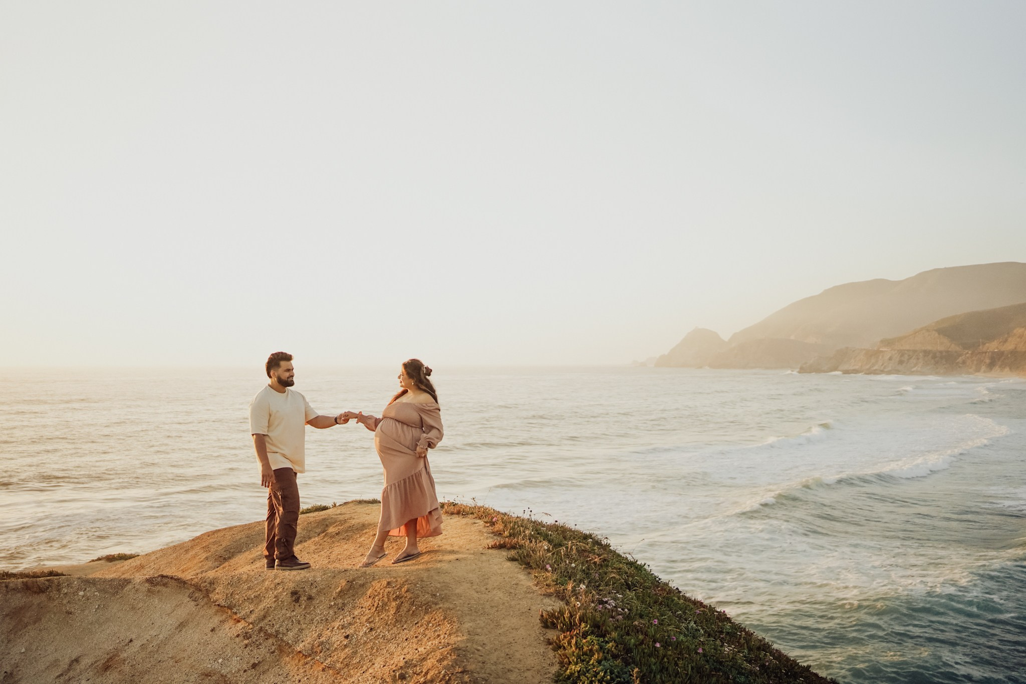 Maternity Ourdoor. Maternity, family and newborn photography in San Francisco Bay Area