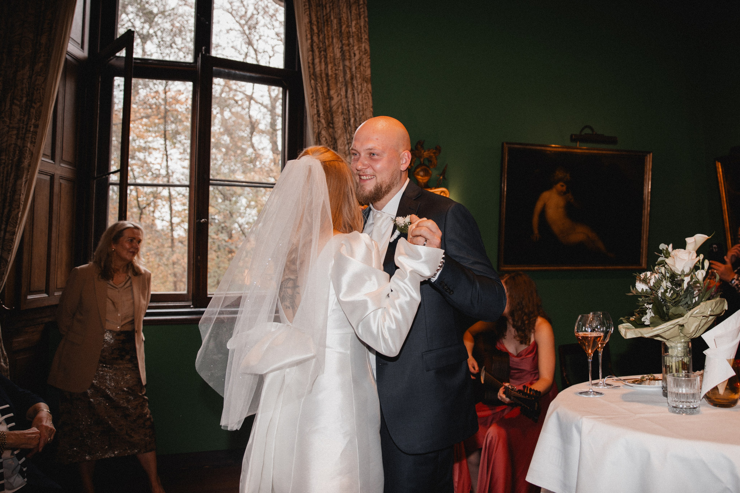 Louisa & Niklas | Schlosshotel Hugenpoet. Photographer in Bochum Dolia Halyna