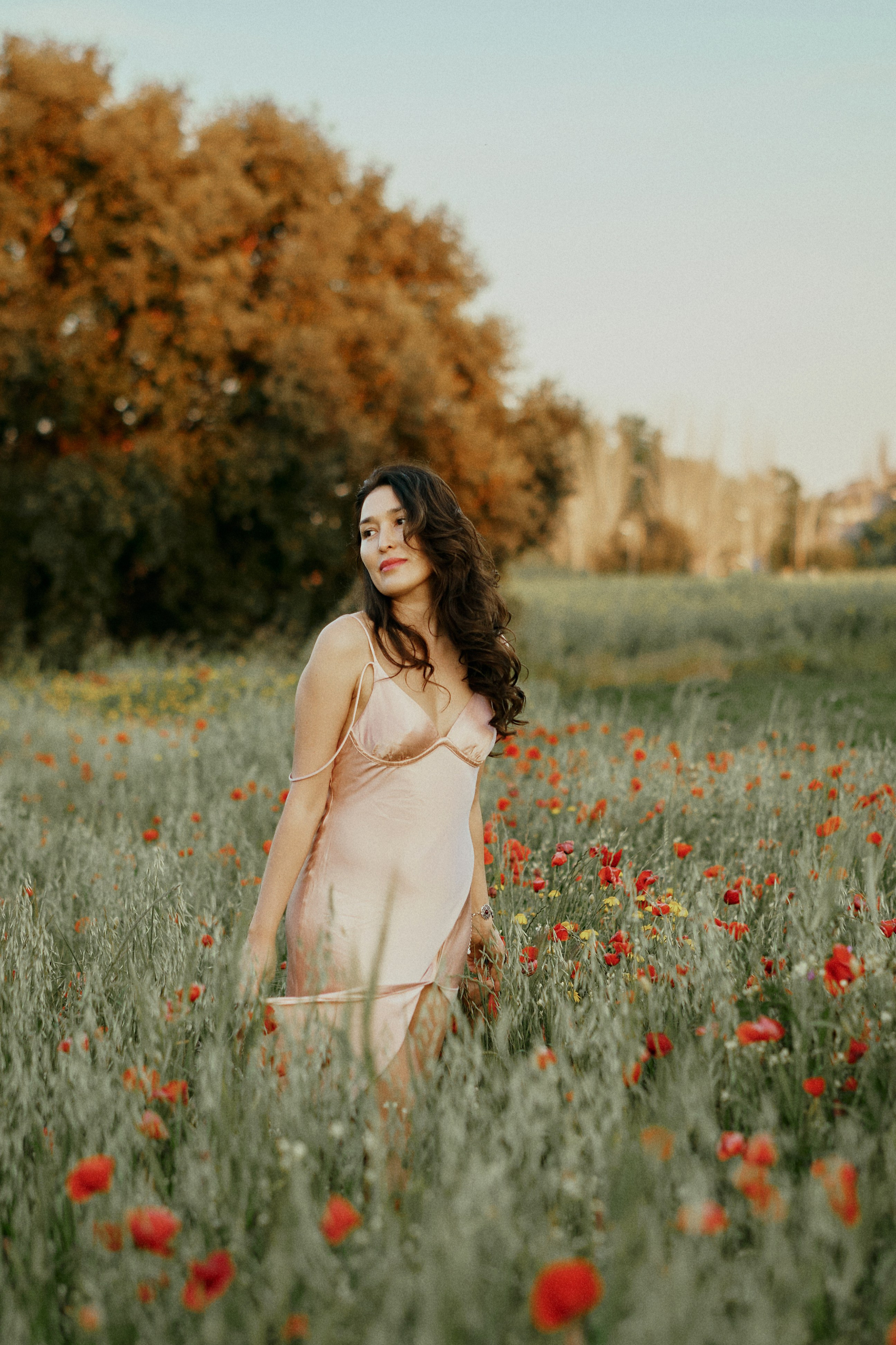 Кунсулу. Дочь Степей. Маки. Фотограф в Барселоне Жанна Захарченко