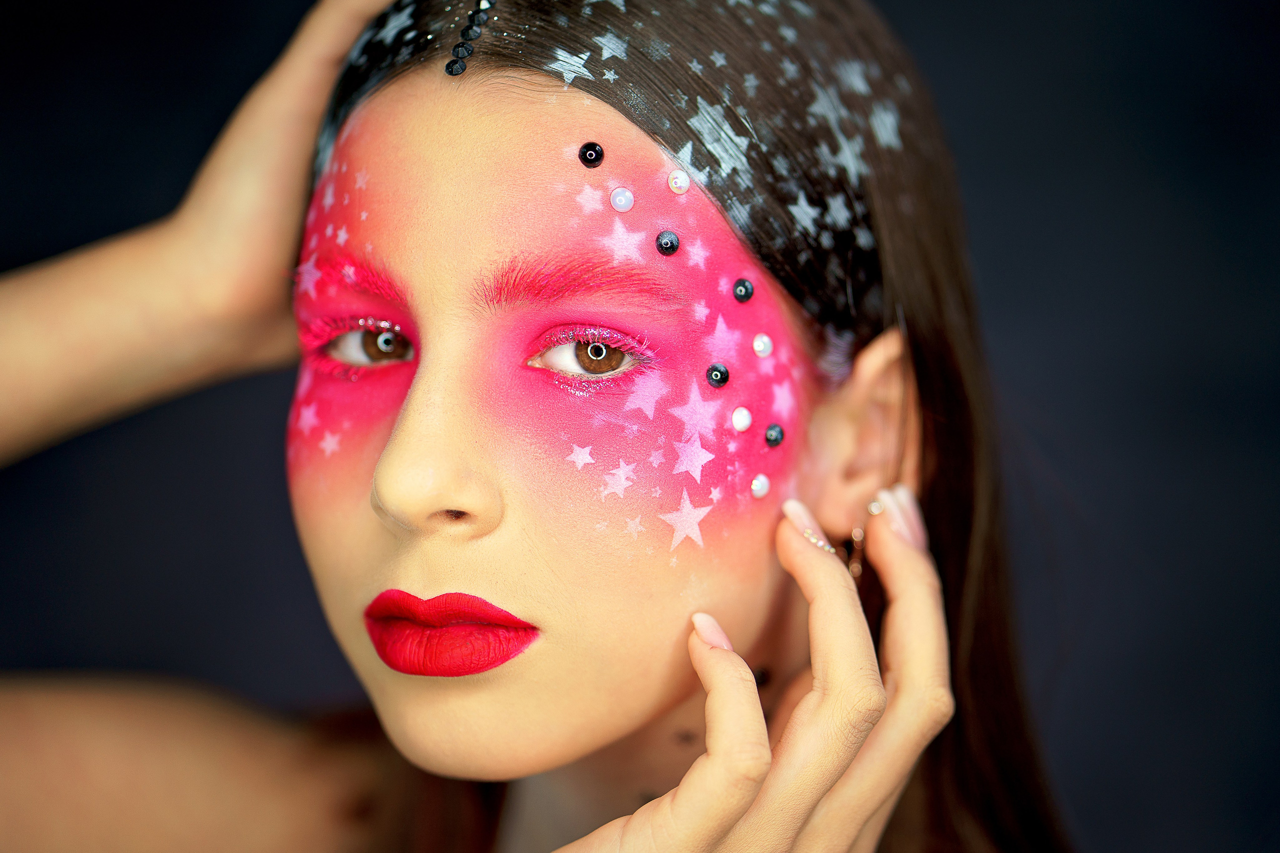 Creative makeup. Familien, Portrait und Konzeptualfotografie in Genf, Schweiz