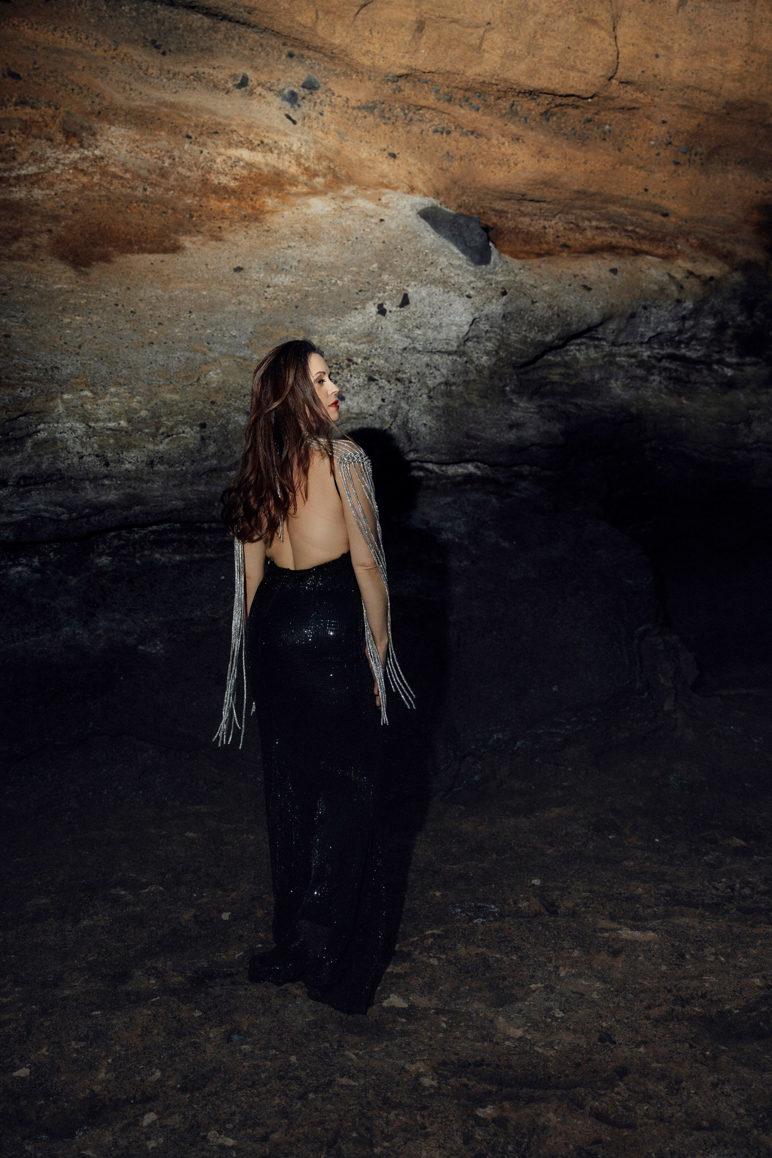 Накидка из шнуров со стразами 10€. Профессиональный фотограф на Тенерифе