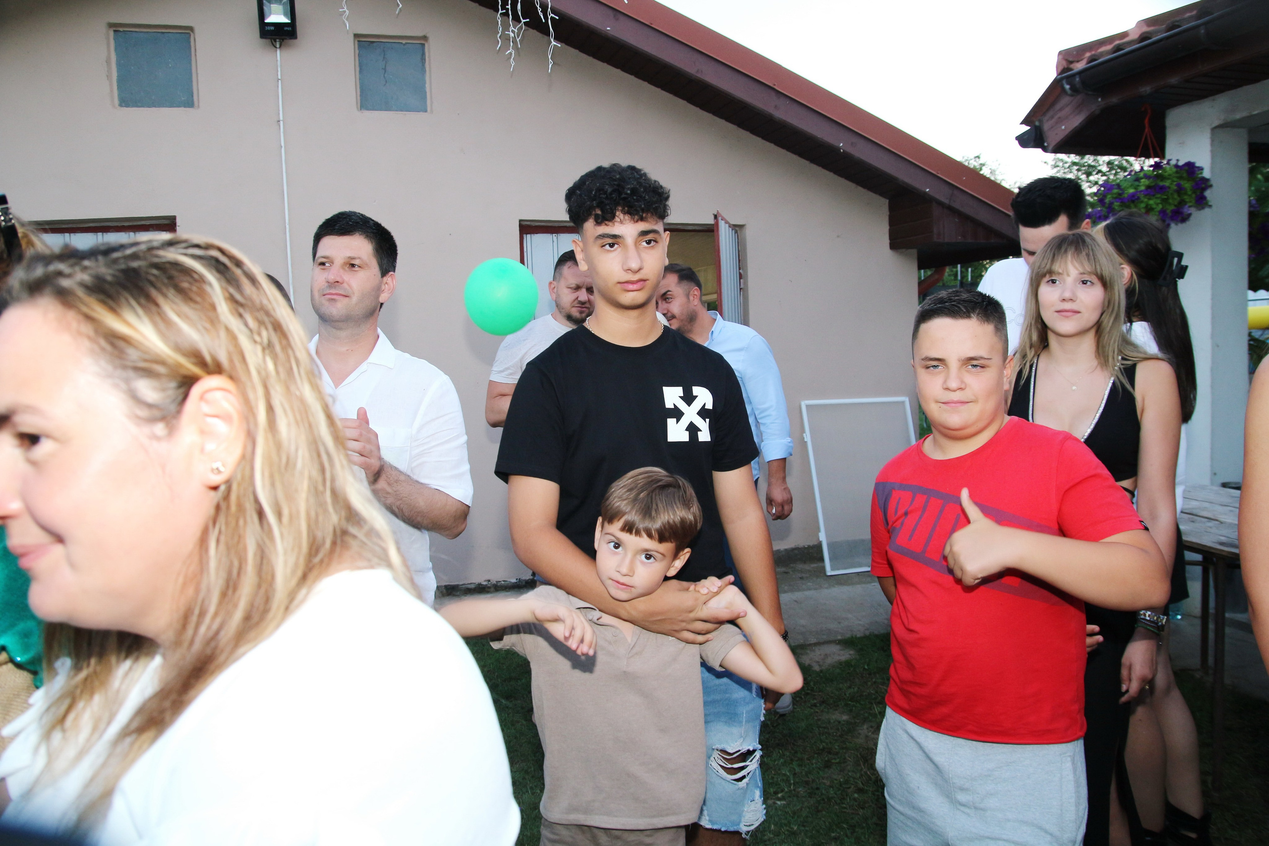 BYZO MEDIA. PETRU BYZO - family and children photographer in ROMANIA