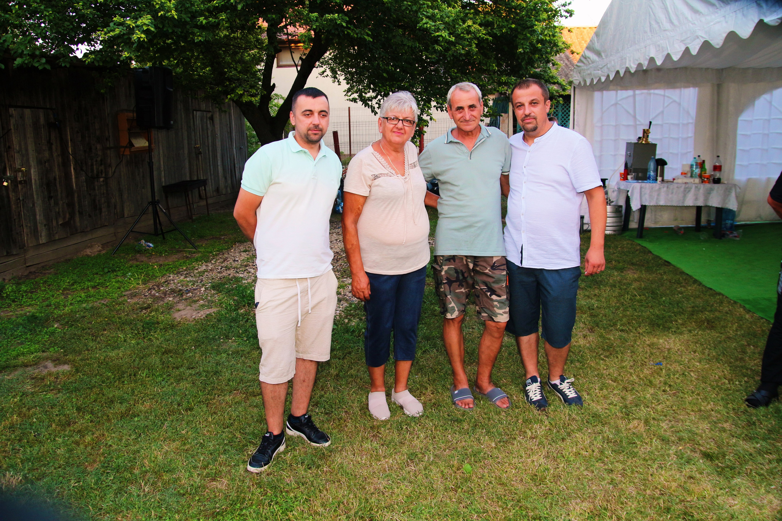 BYZO MEDIA. PETRU BYZO - family and children photographer in ROMANIA