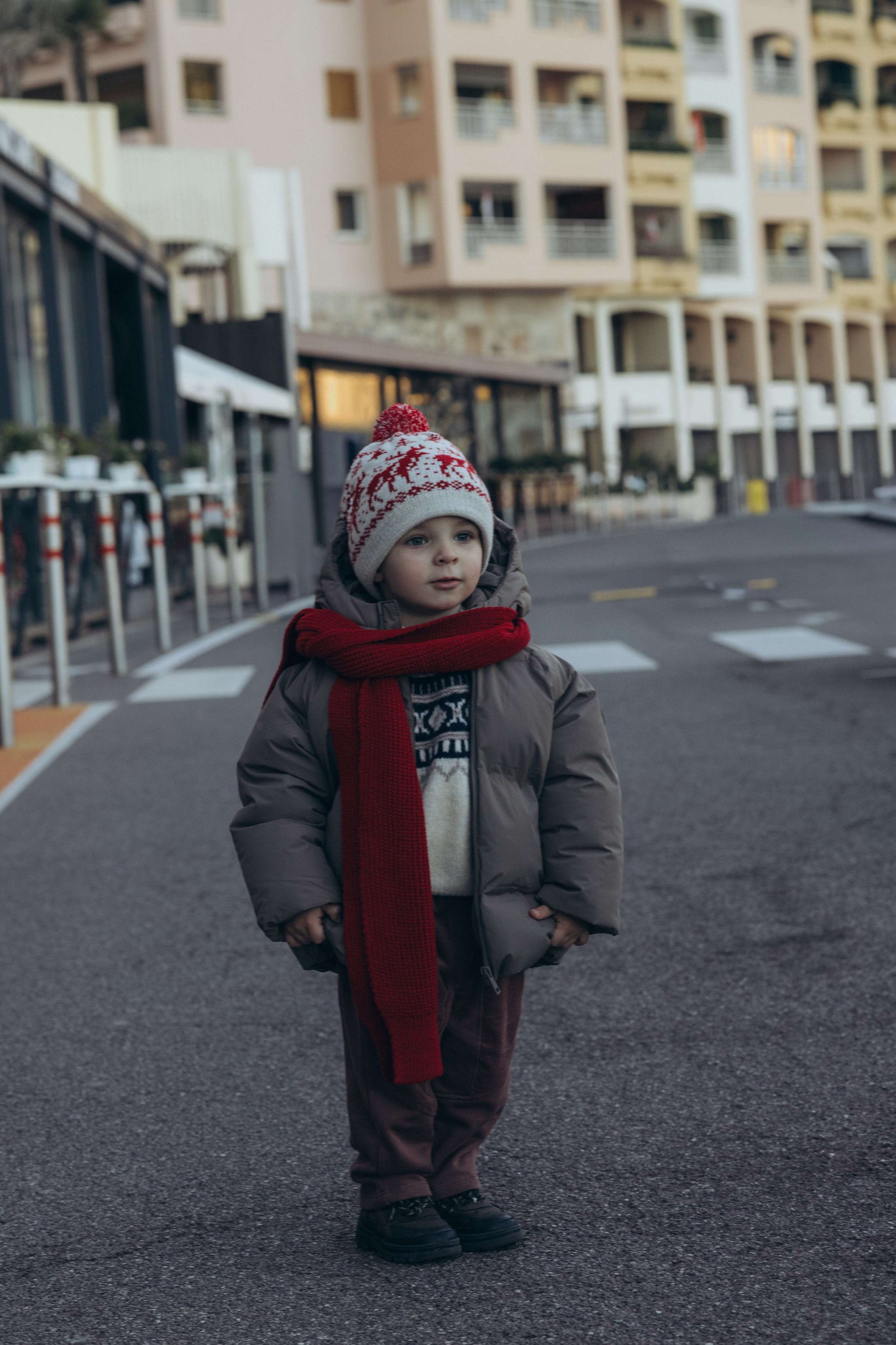 Home Alone. Photographe à Nice, Cannes et Antibes | Inna Dudareva