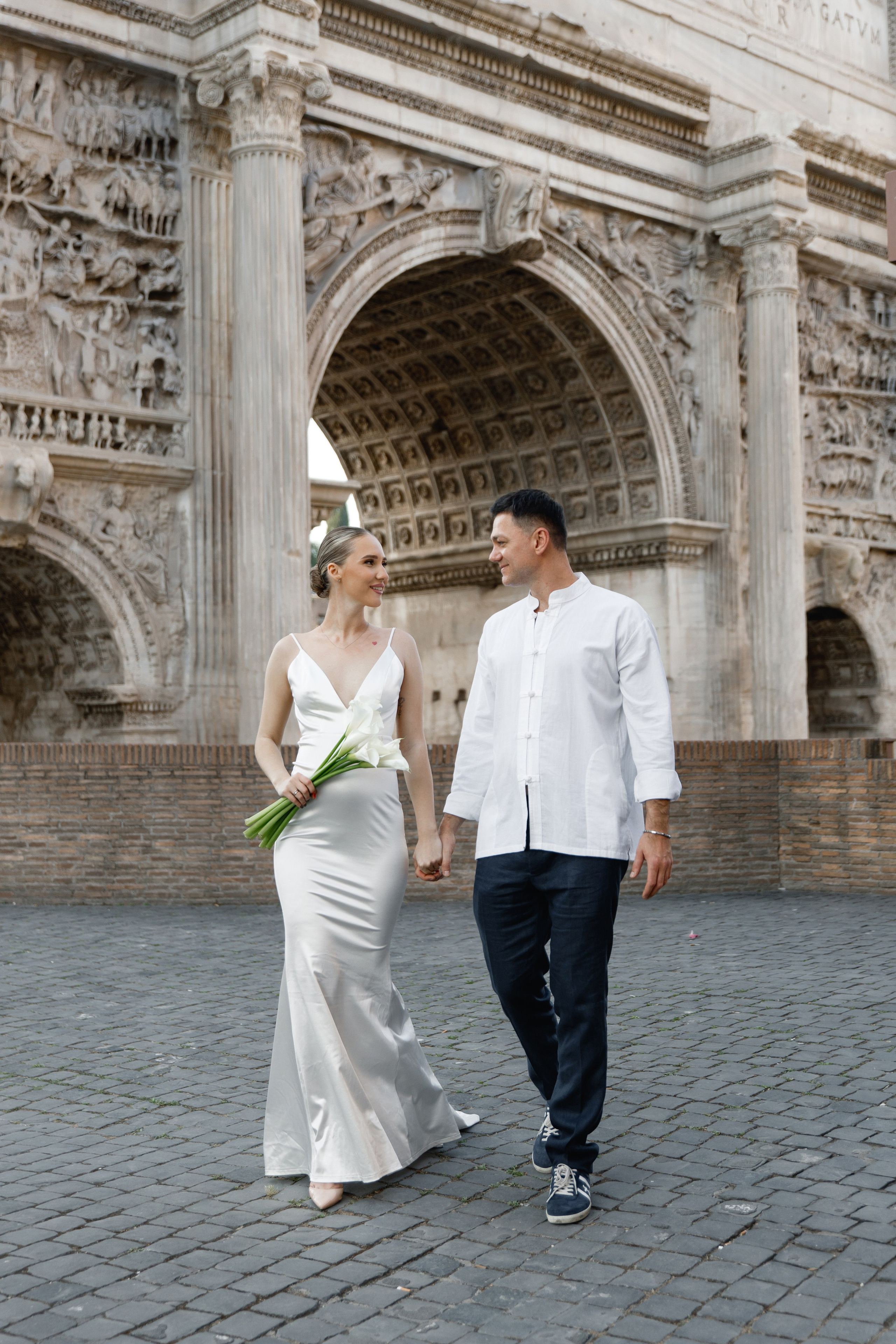 Elopement in Rome. Wedding Photographer Rome Tuscany Como Sicily Puglia Amalfy Italy- Oksana Savenchuk