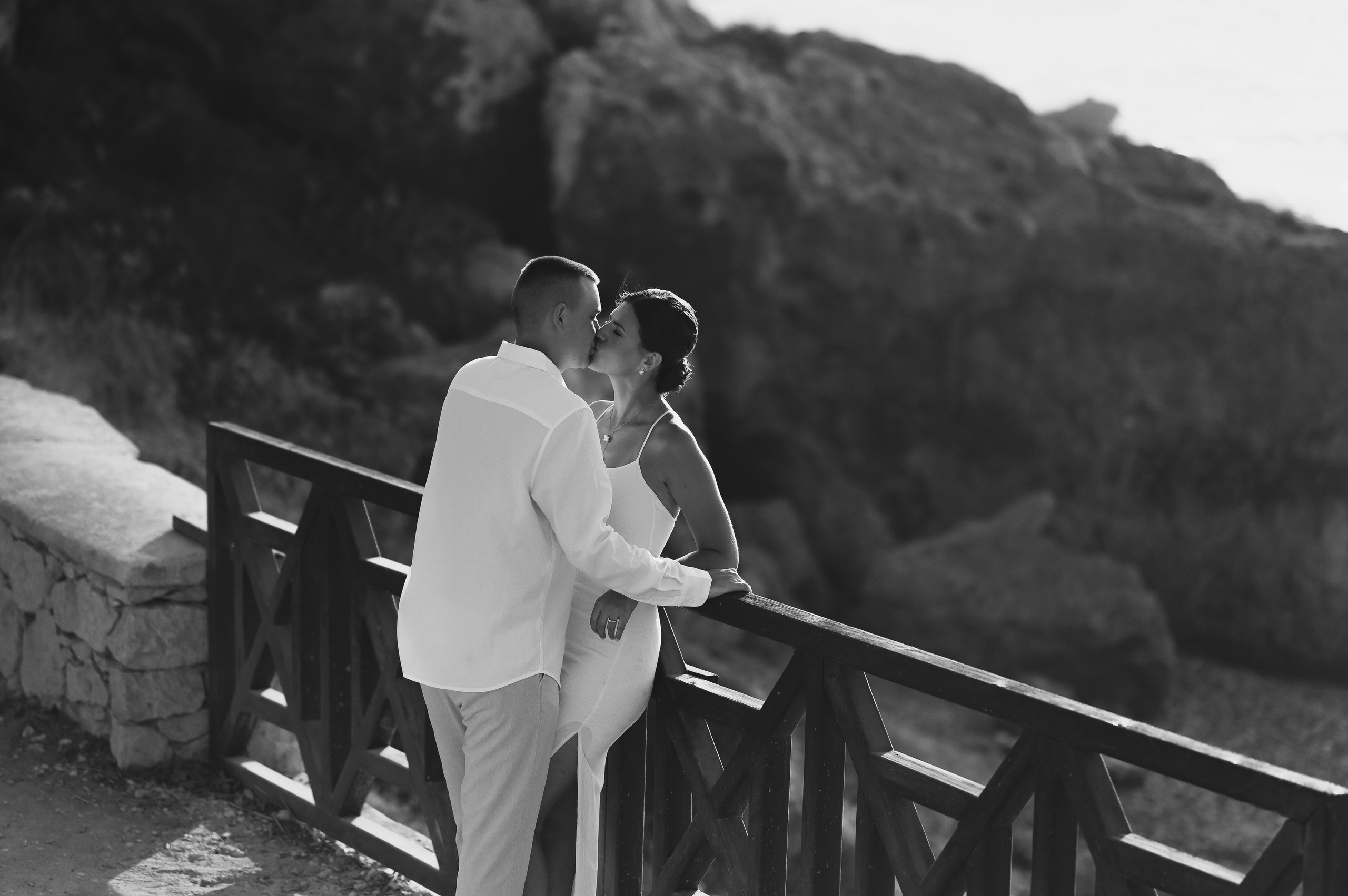 Honeymoon photoshoot Rhodes. Photographer in Rhodes Island