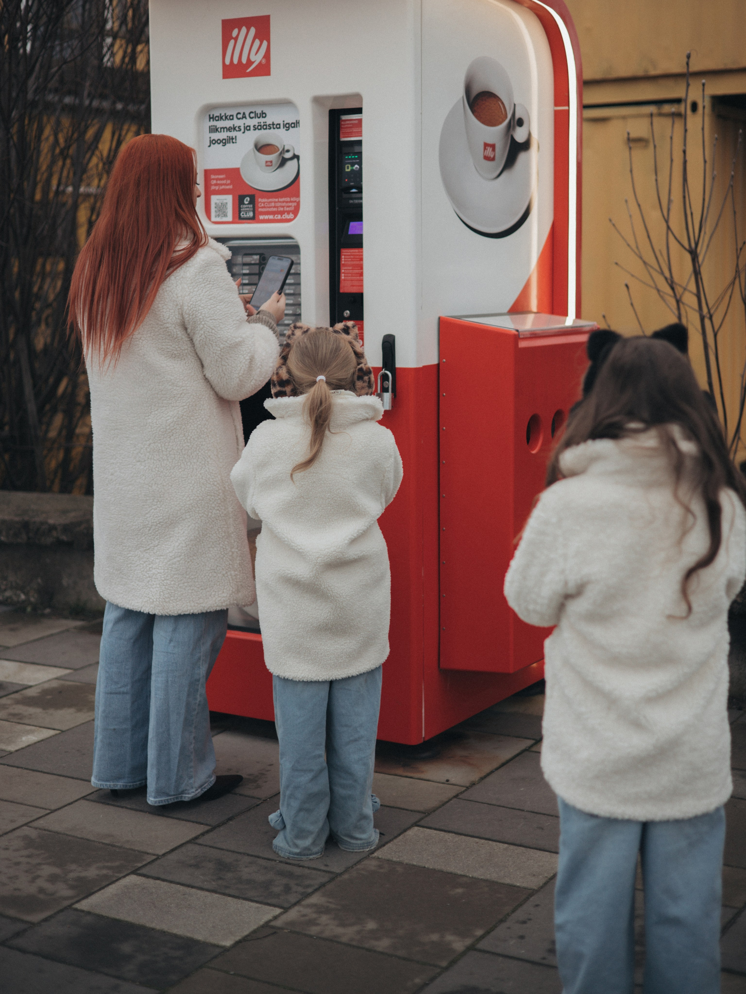 Юля с дочками. Семейный фотограф в Таллинне Дарья Кивимейстер