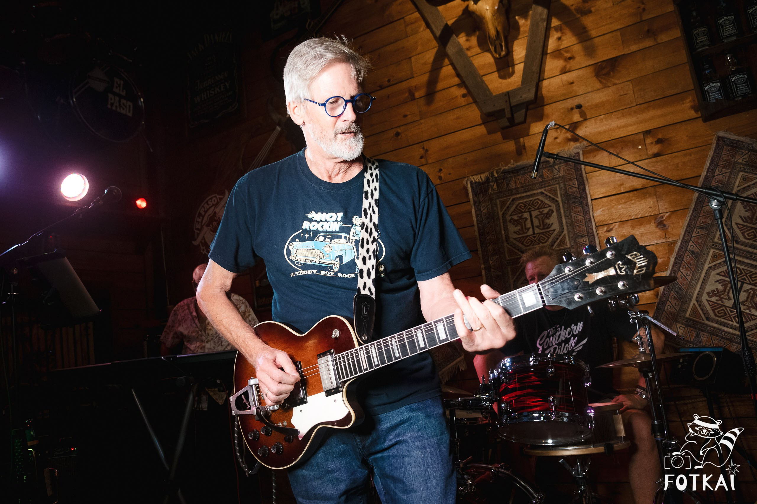 MonTorre Band en El Paso Rock Bar Torrevieja: Reportaje fotográfico 27.09.25 | FOTKAI