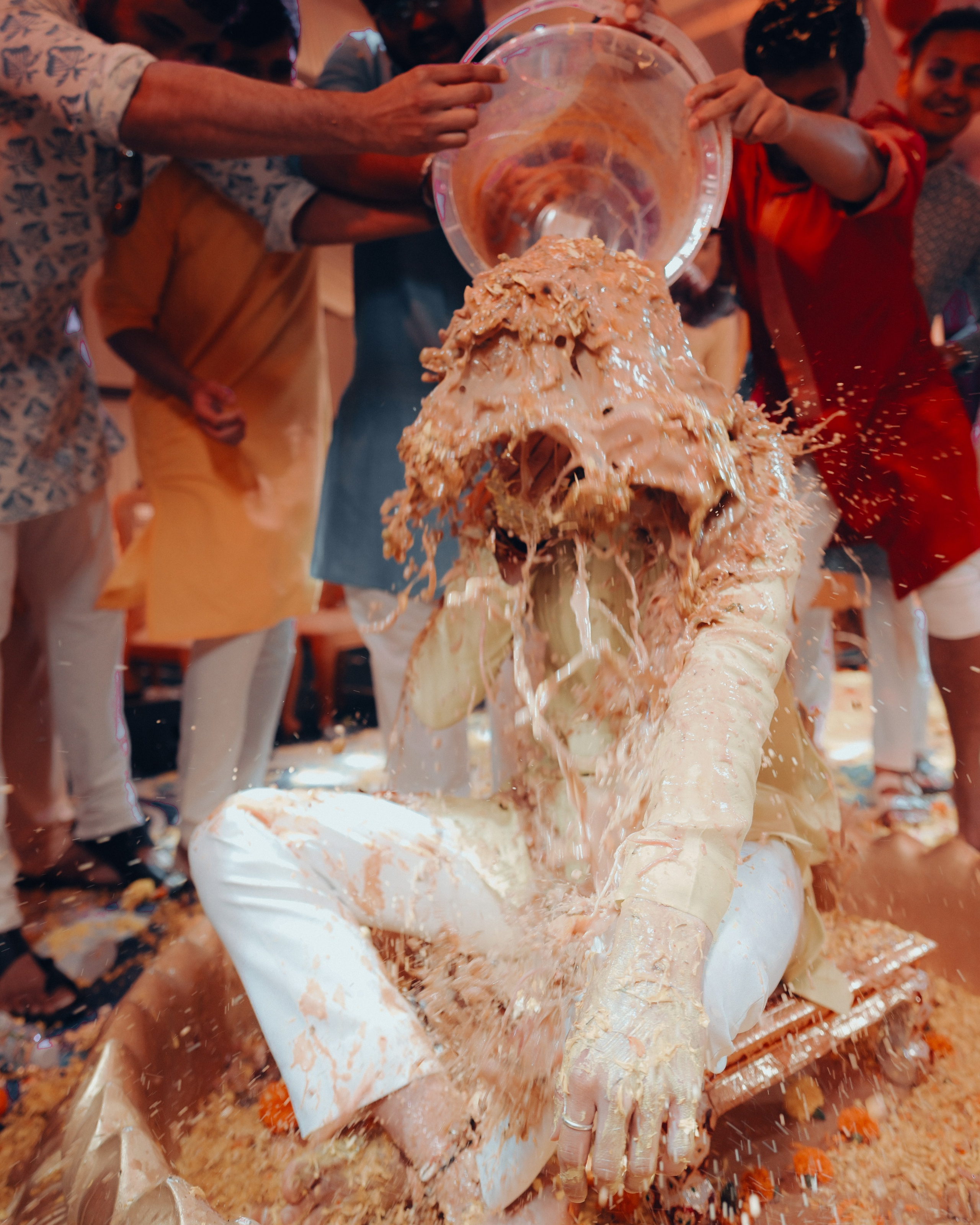 HALDI & MEHANDI. Wedding photographer Stalen Robert