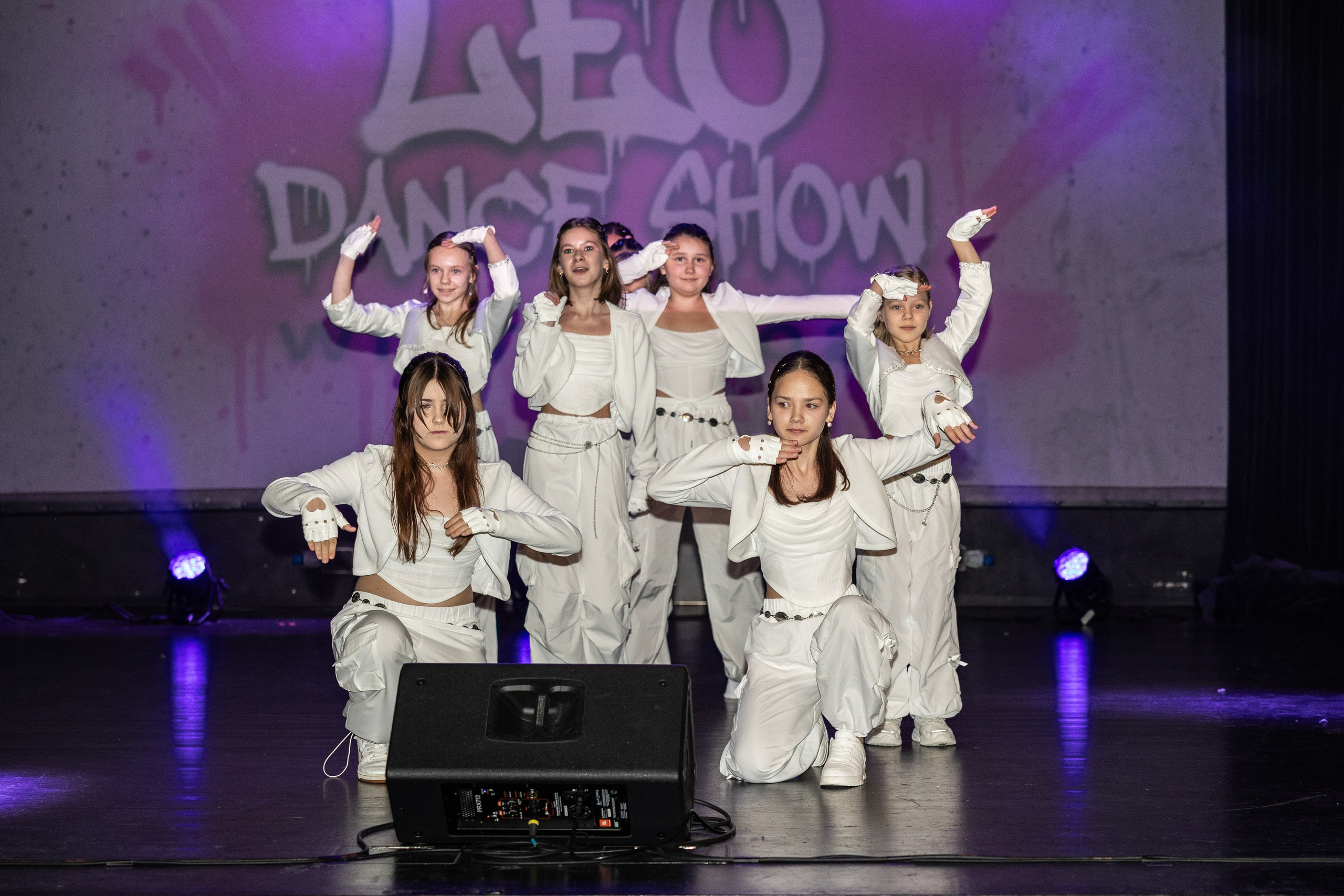 LEO DANCE SHOW WINTER 2025. Семейный и детский фотограф в Варшаве Мила Бобровская